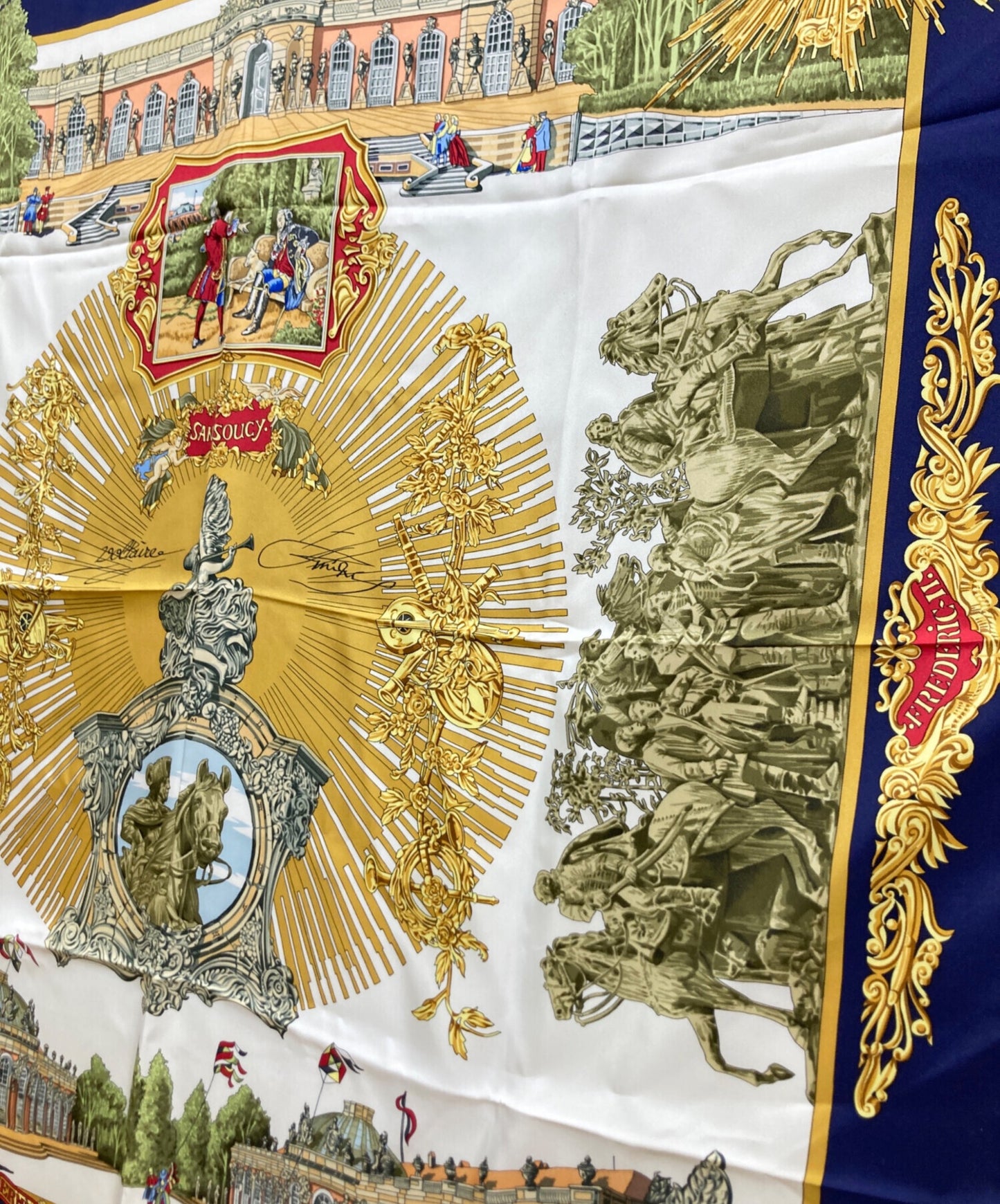 [Pre-owned] HERMES silk scarf