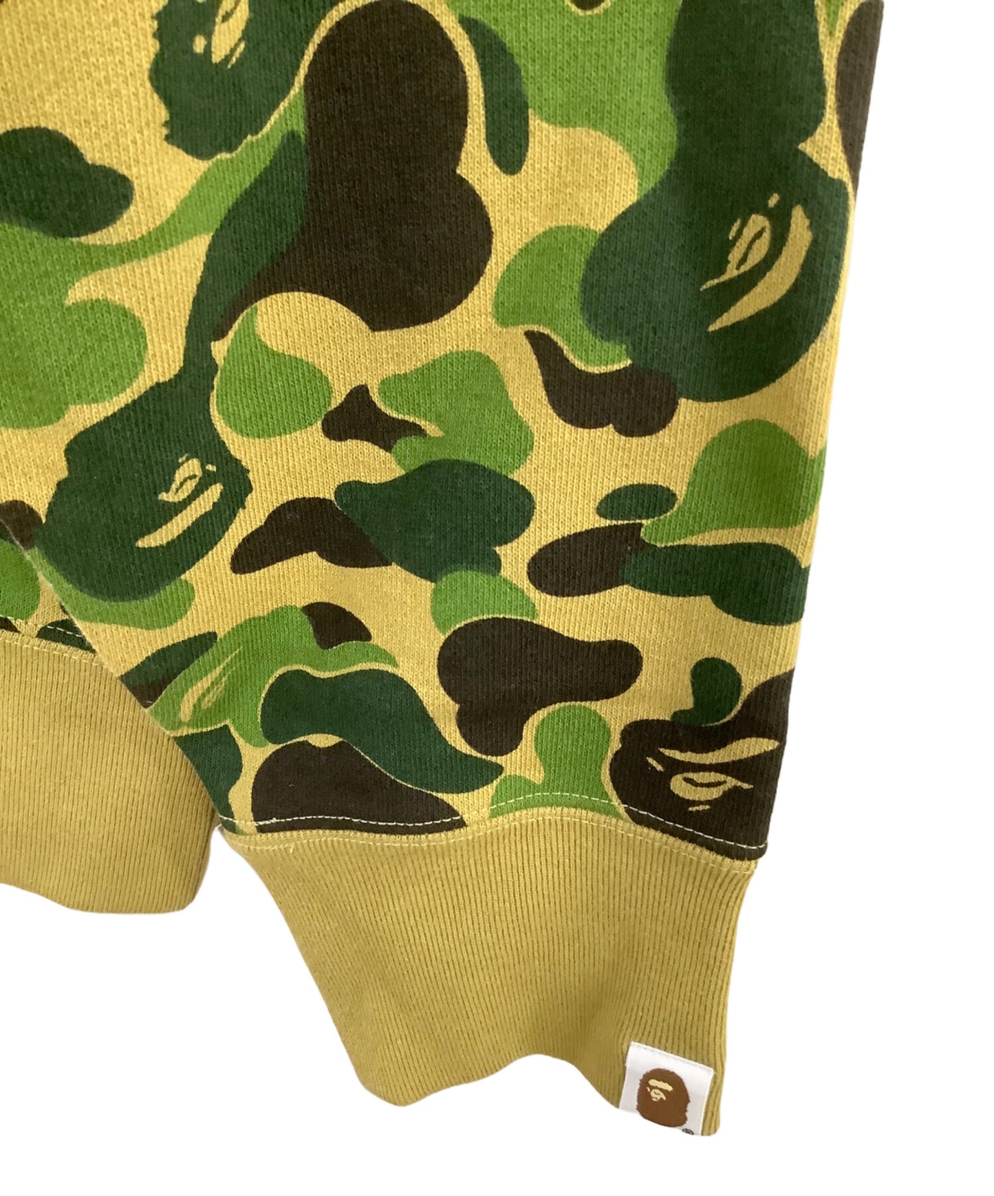 [Pre-owned] A BATHING APE Camo Shark Full Zip Hoodie 001zpl701009m