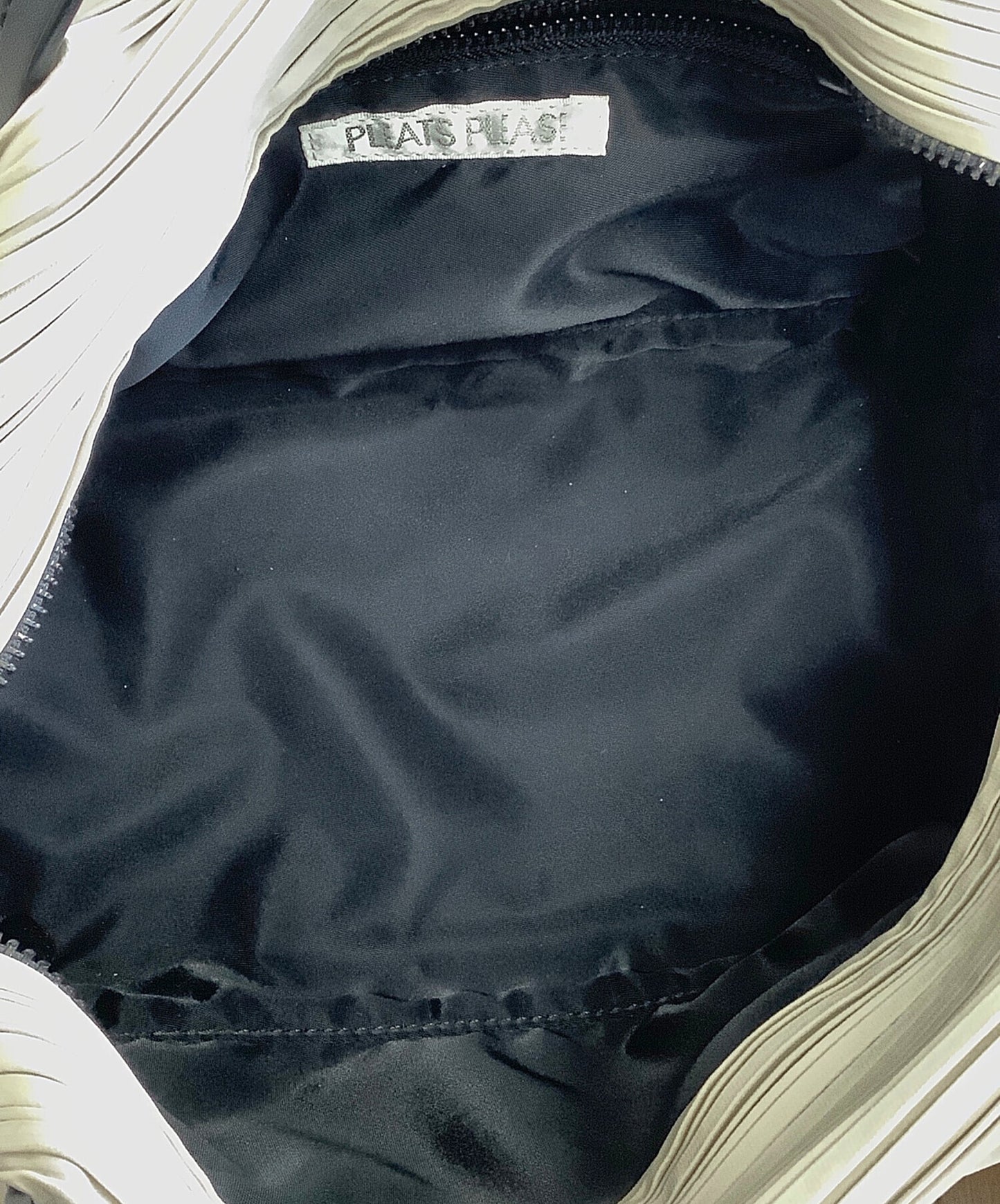 [Pre-owned] PLEATS PLEASE handbag
