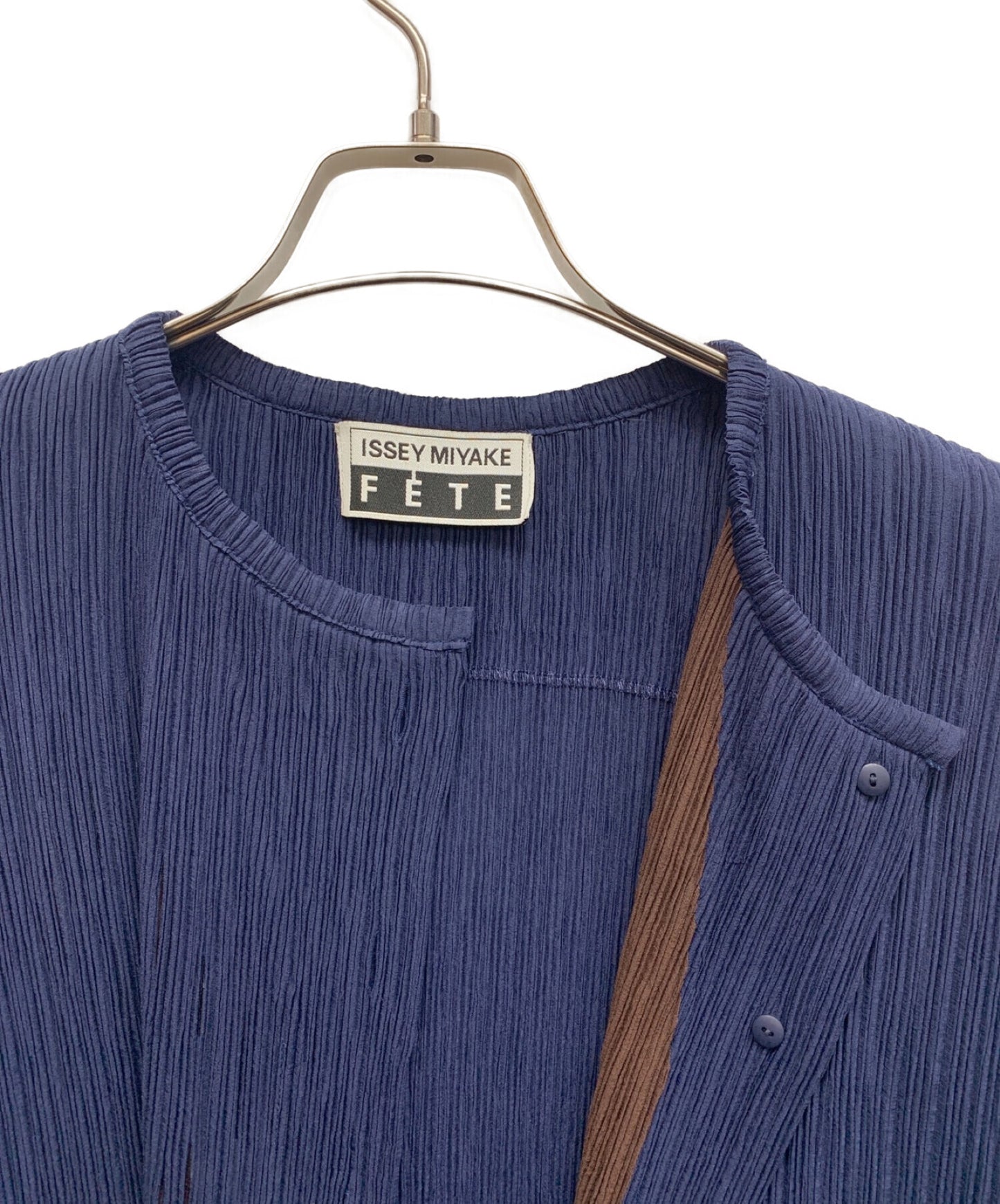 [Pre-owned] ISSEY MIYAKE pleated shirt IF52FD209