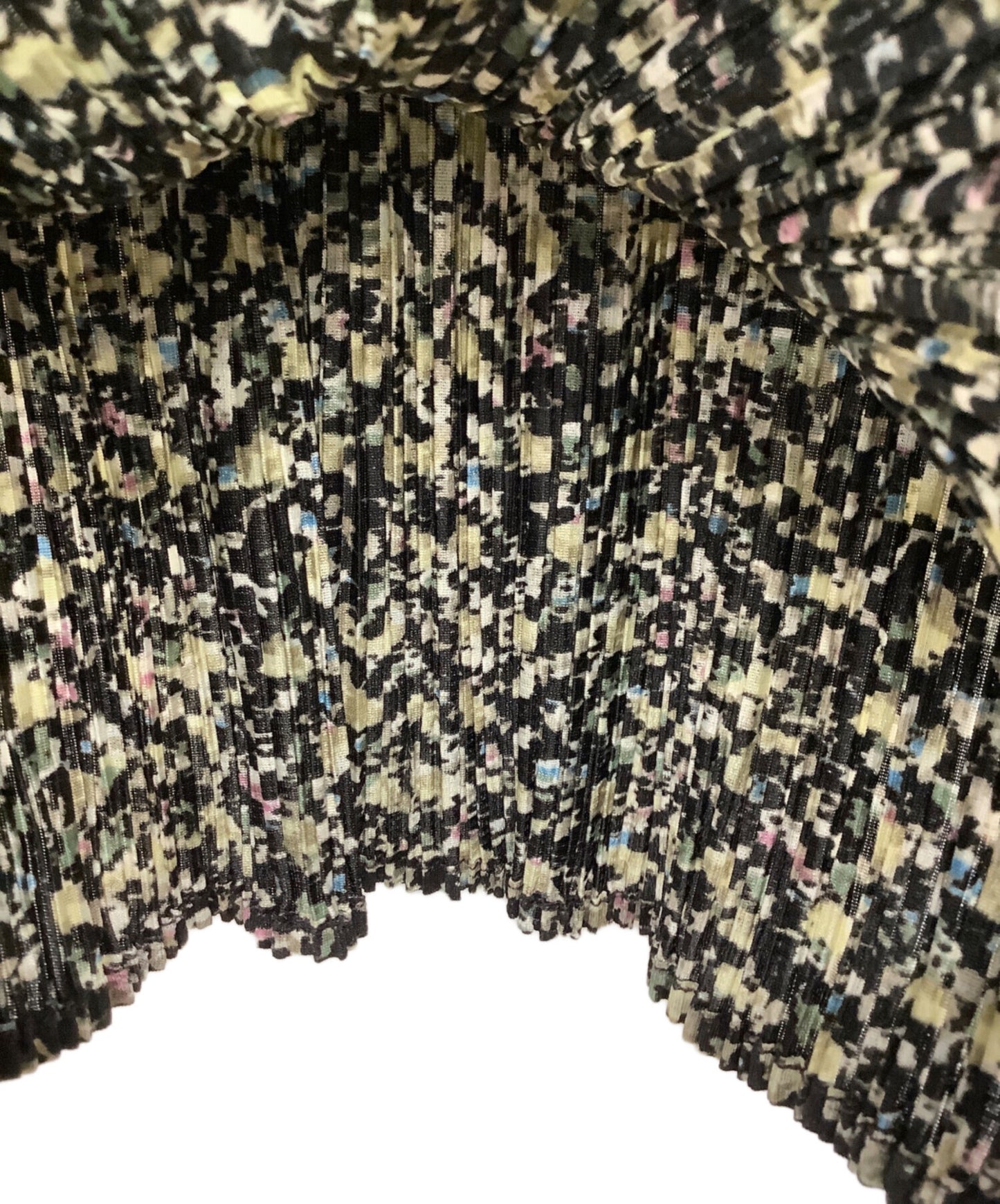 [Pre-owned] PLEATS PLEASE turtleneck blouse