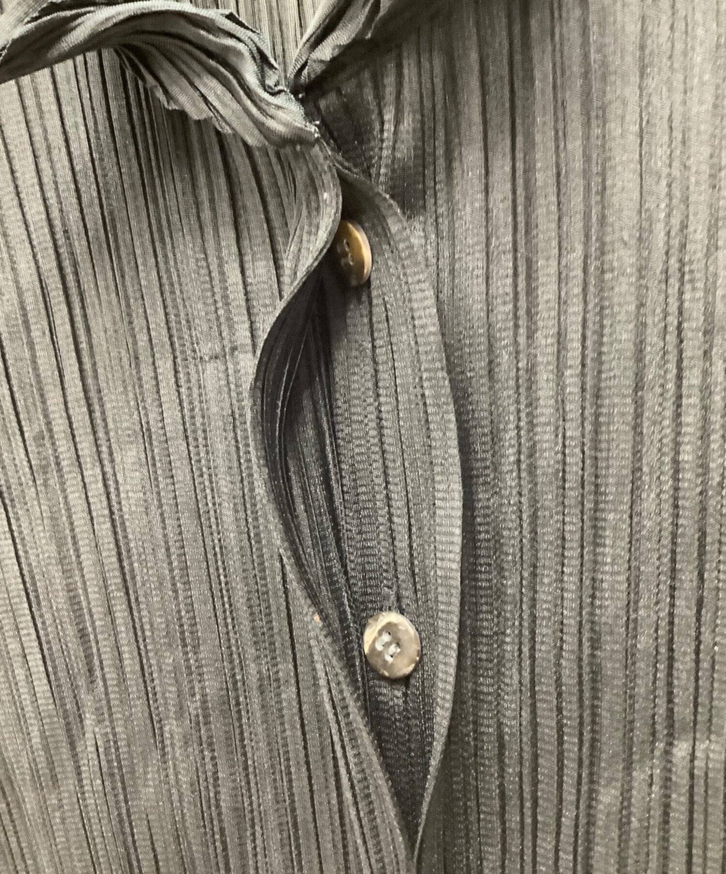 [Pre-owned] PLEATS PLEASE sleeveless blouse