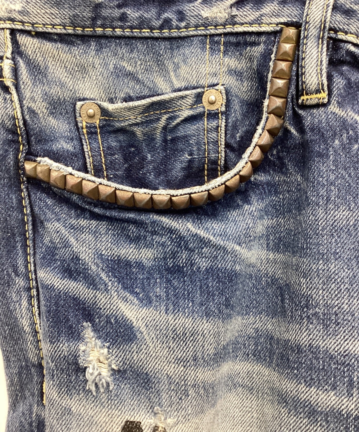 [Pre-owned] Hysteric Glamour Studded Cropped Jeans 0211AP11
