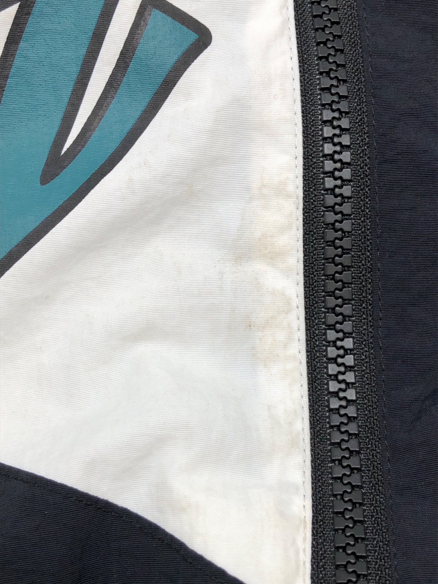 [Pre-owned] NEIGHBORHOOD nylon jacket 242TSNH-JKM13
