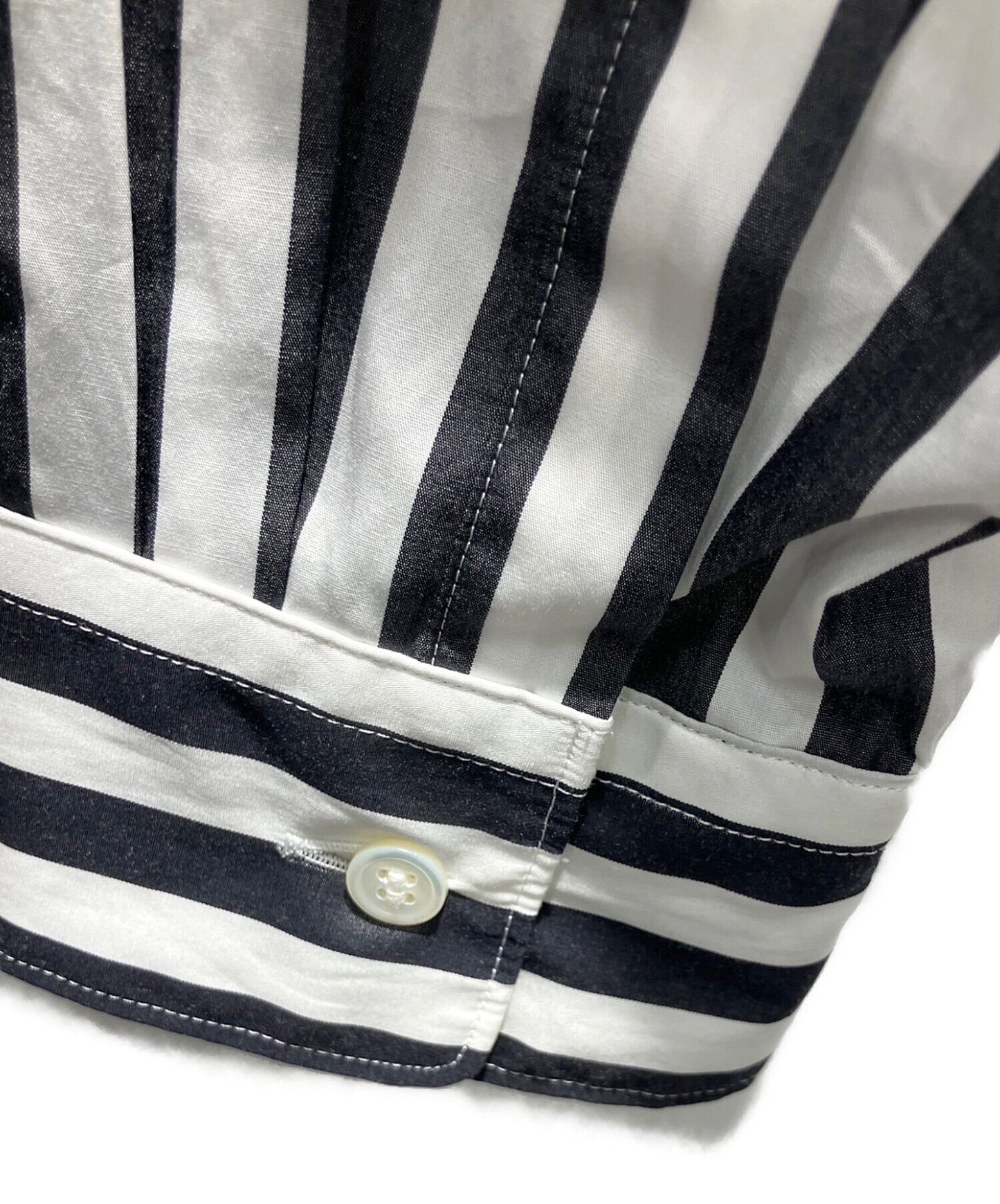 [Pre-owned] COMME des GARCONS HOMME PLUS Jagged Clown-Print Striped Shirt 23SS AD2022 Long-Sleeve Shirt PK-B021