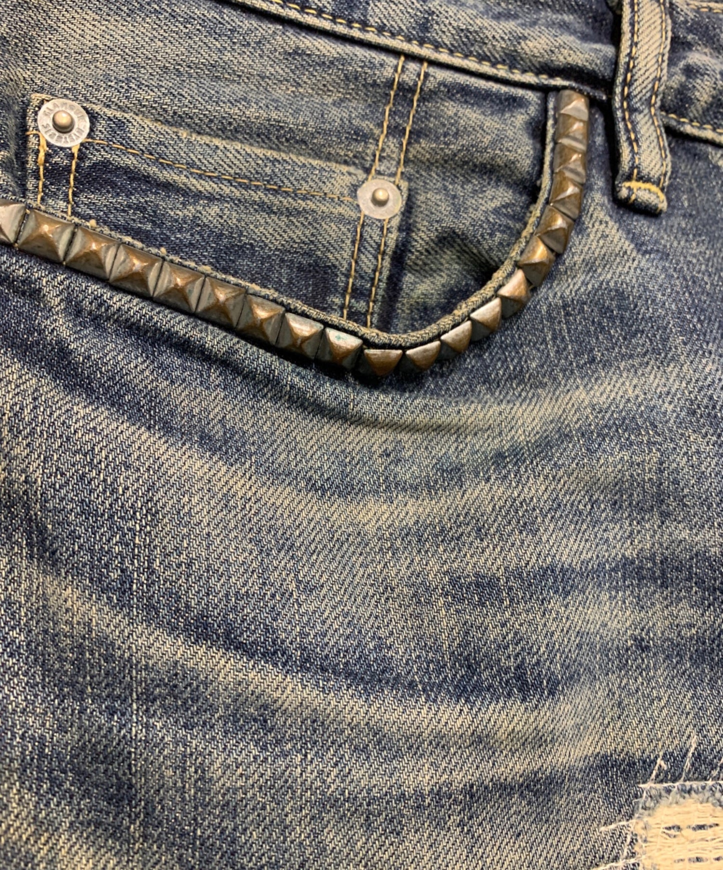 [Pre-owned] Hysteric Glamour Damaged denim pants 0242AP03