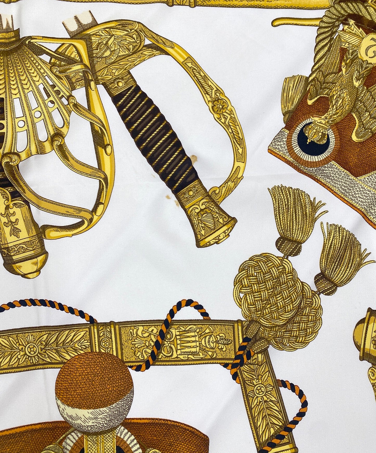 [Pre-owned] HERMES large oval scarf