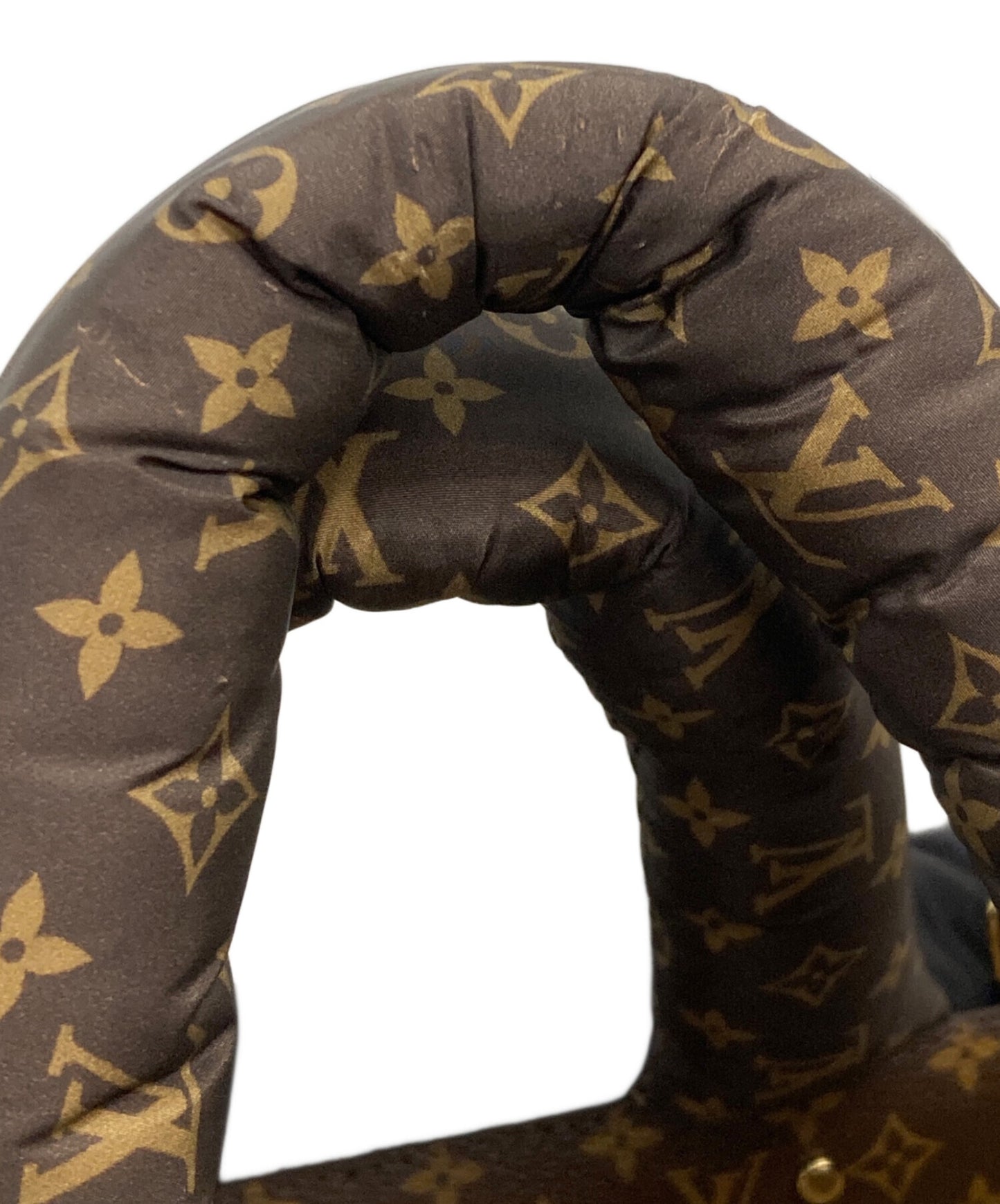 [Pre-owned] LOUIS VUITTON Monogram LV Pillow on the Go GM M59005