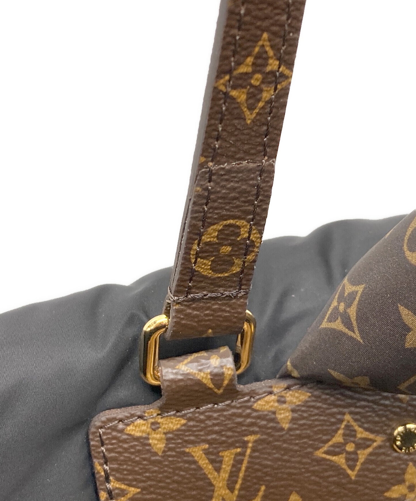 [Pre-owned] LOUIS VUITTON Monogram LV Pillow on the Go GM M59005