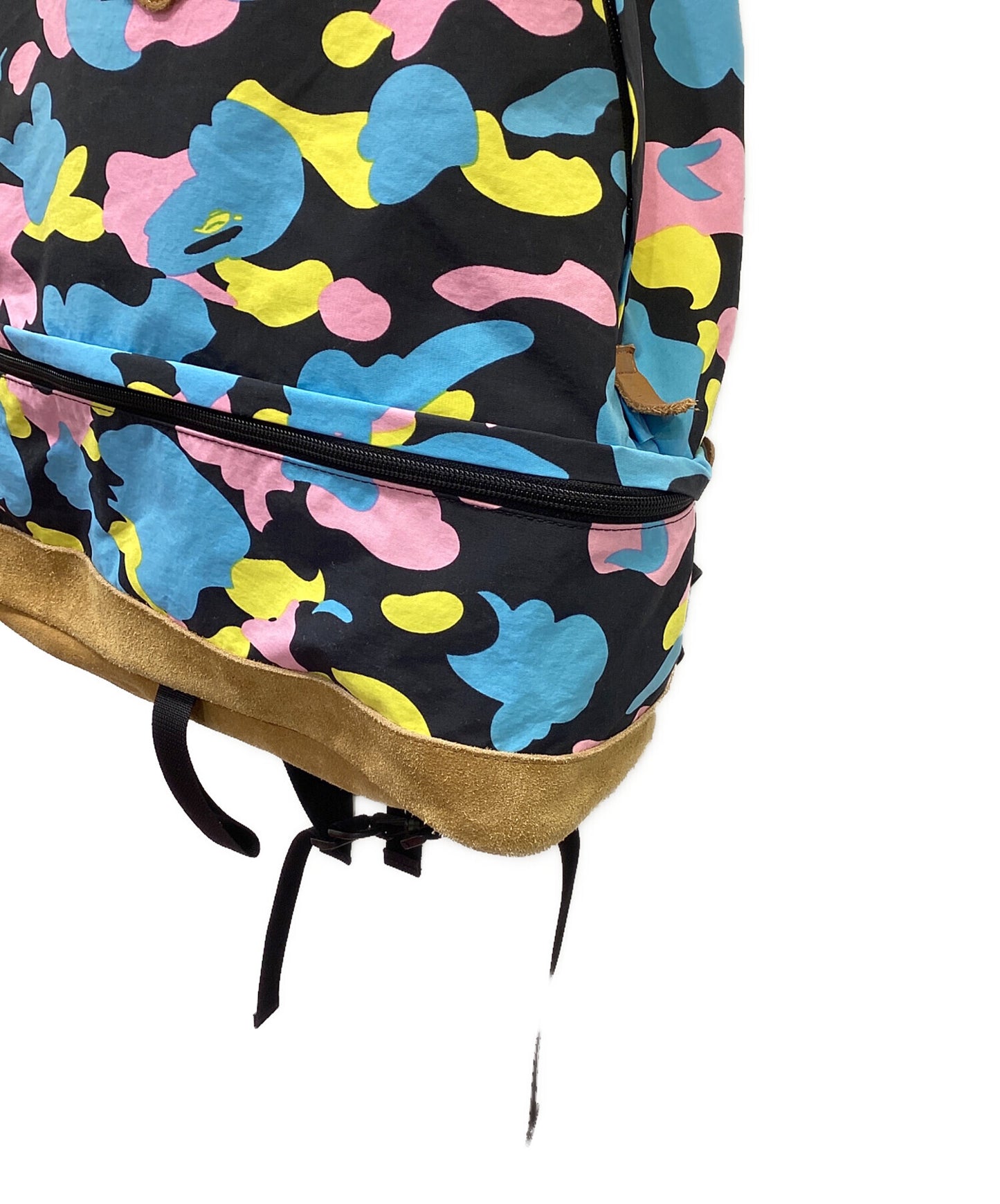 [Pre-owned] A BATHING APE Multicamo Pattern Backpack