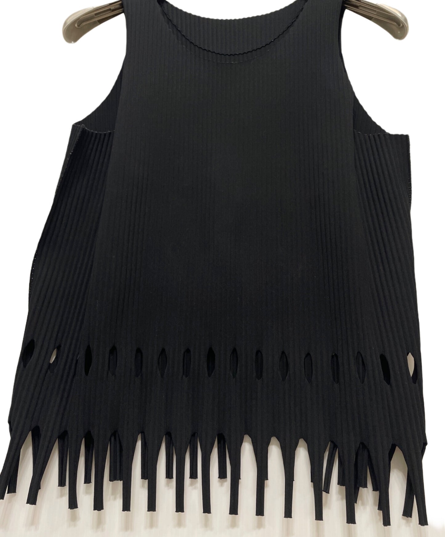 [Pre-owned] ISSEY MIYAKE me sleeveless blouse MI32KR771