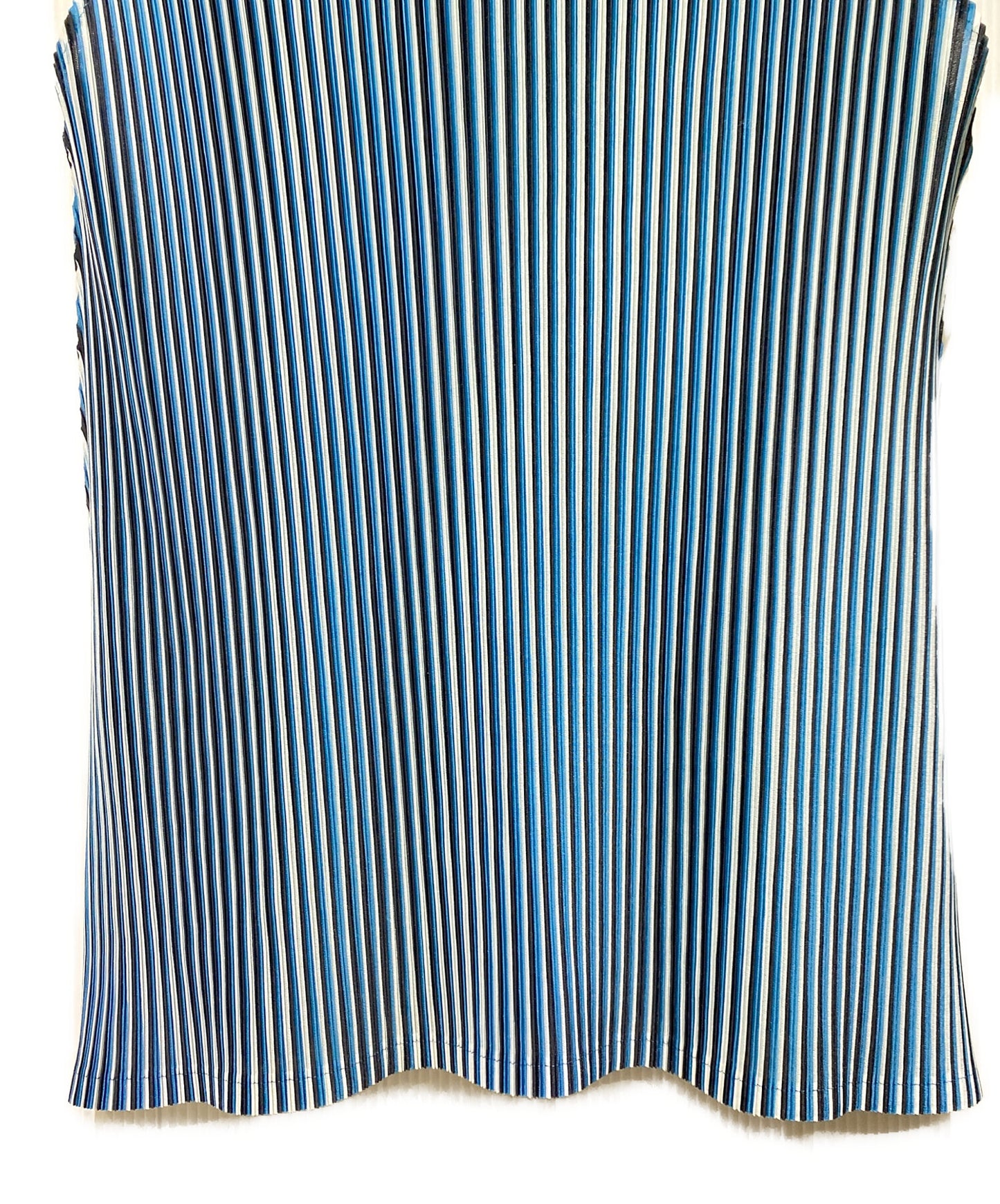 [Pre-owned] PLEATS PLEASE Pleated sleeveless cut and sewn PP83FK291