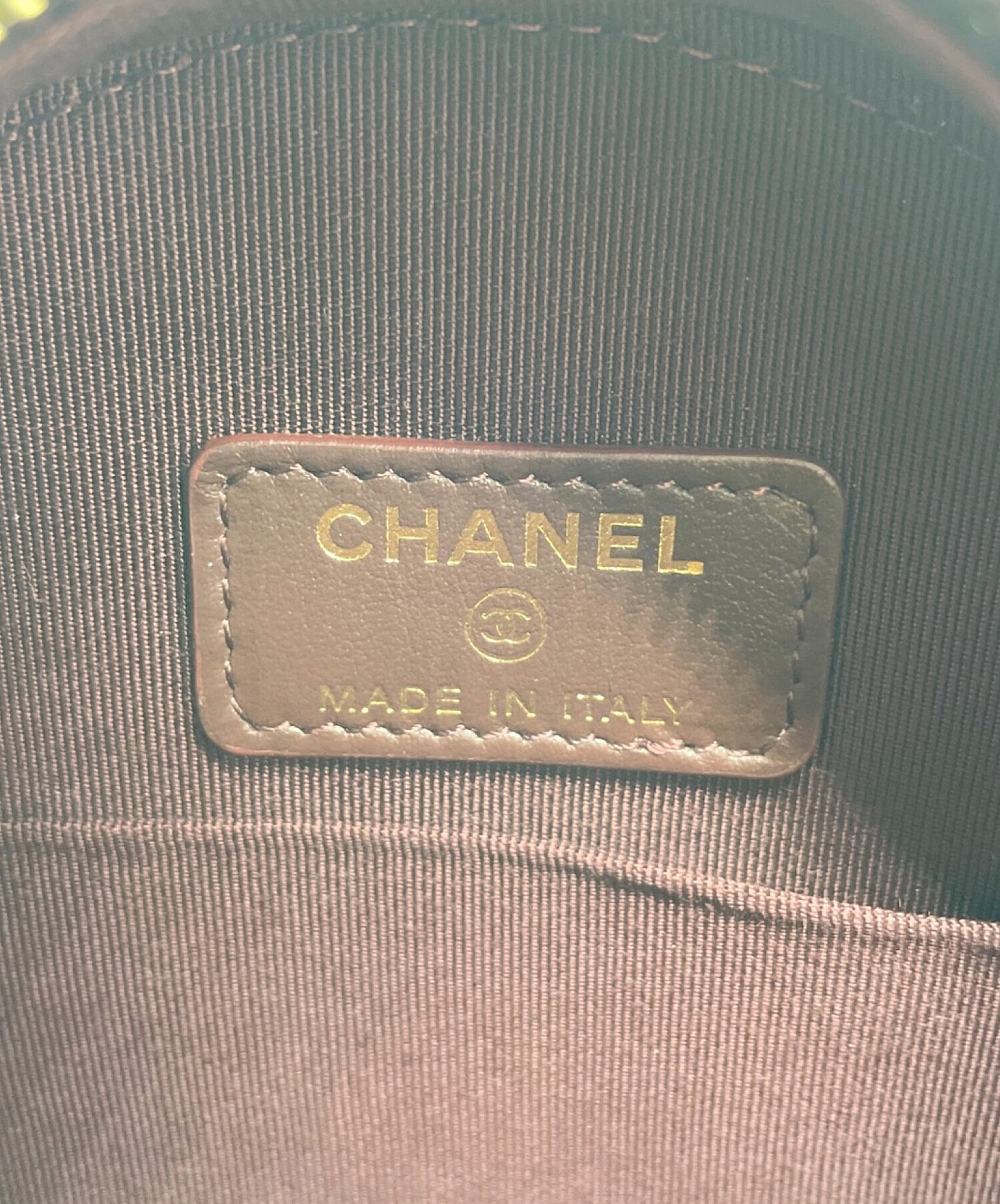 [Pre-owned] CHANEL Matelassé Chain Shoulder Round Bag