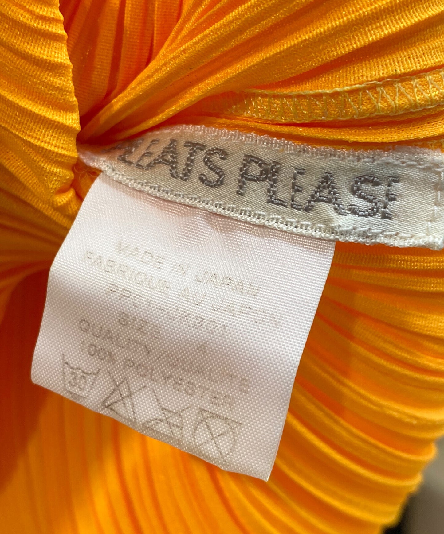 [Pre-owned] PLEATS PLEASE Sleeveless pleated cut and sewn PP01-JK301