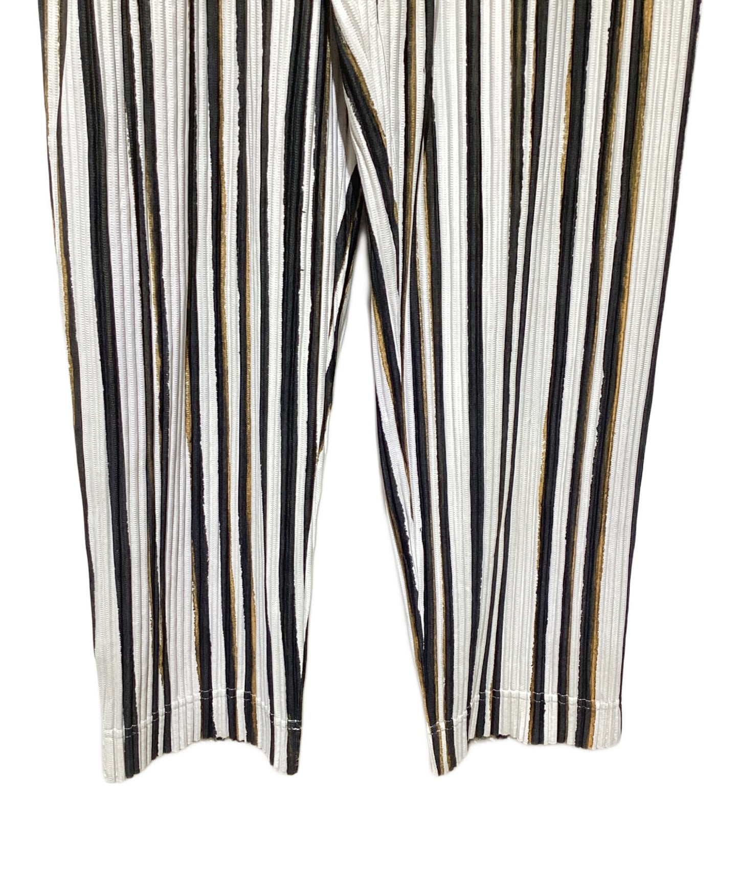 [Pre-owned] HOMME PLISSE ISSEY MIYAKE Pleated Stripe Pants HP91JF215