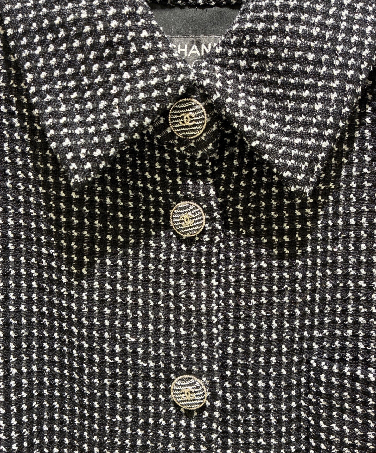 [Pre-owned] CHANEL P78 25SS Coco mark button tweed blouse/short sleeve shirt/short sleeve shirt/short sleeve blouse P78971V71212