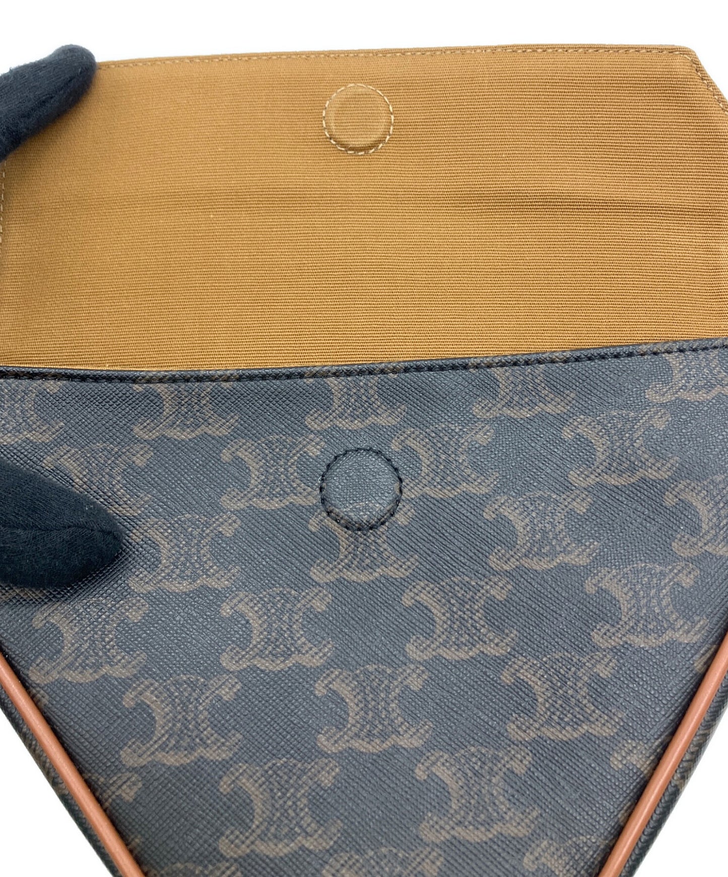 [Pre-owned] CELINE TRIONF Triangle PVC x Leather Shoulder Bag A3841832