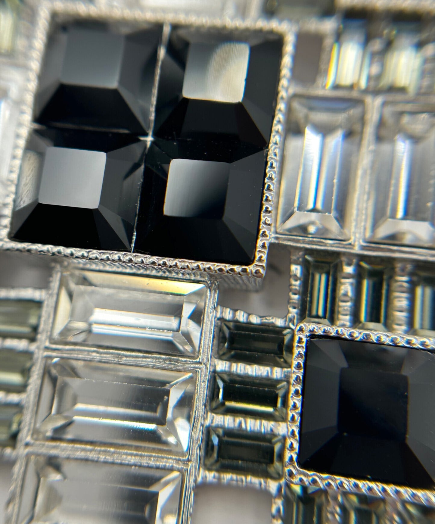 [Pre-owned] CHANEL Coco Mark Square Rhinestone Brooch