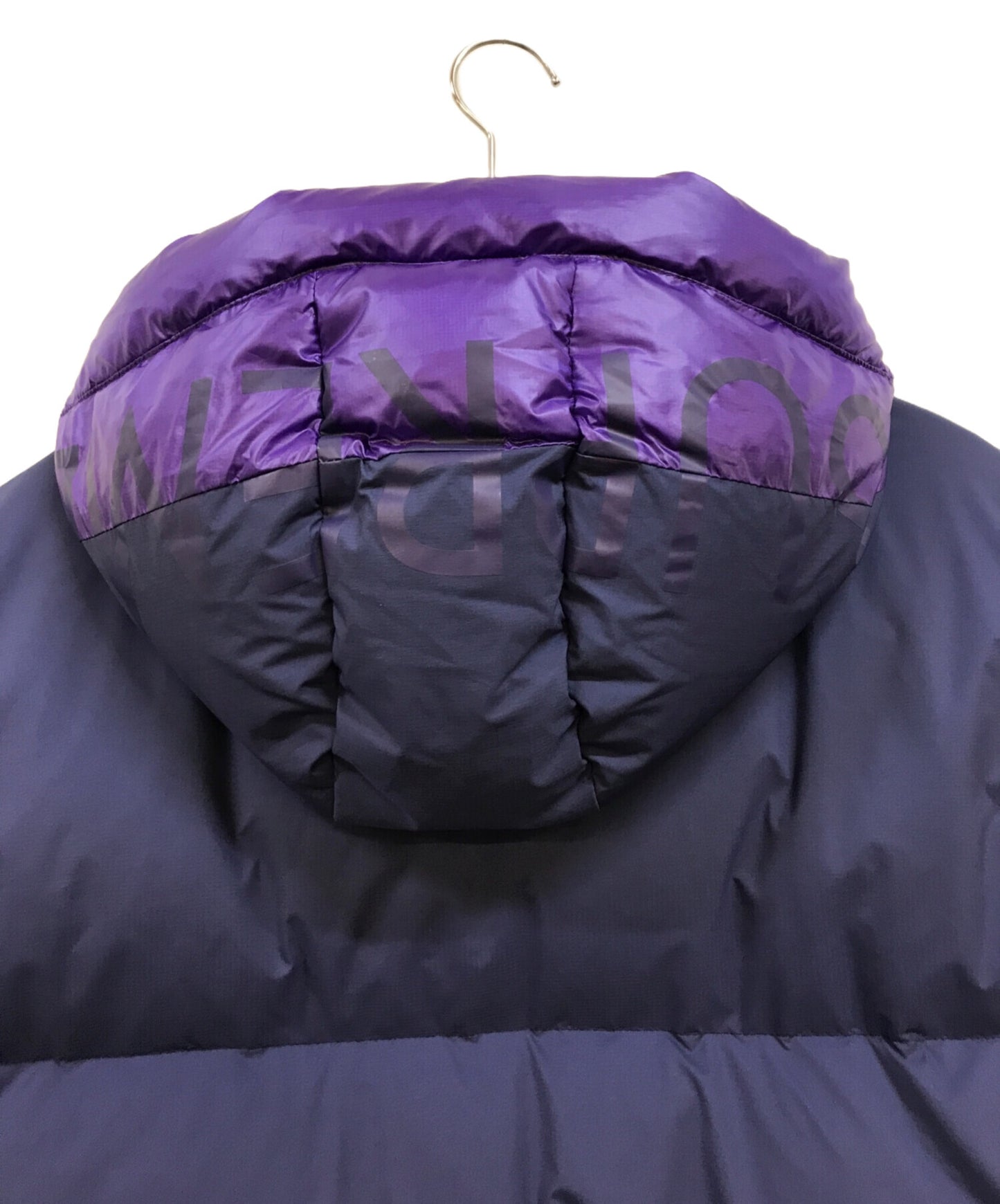 [Pre-owned] SUPREME Featherweight Down Jacket