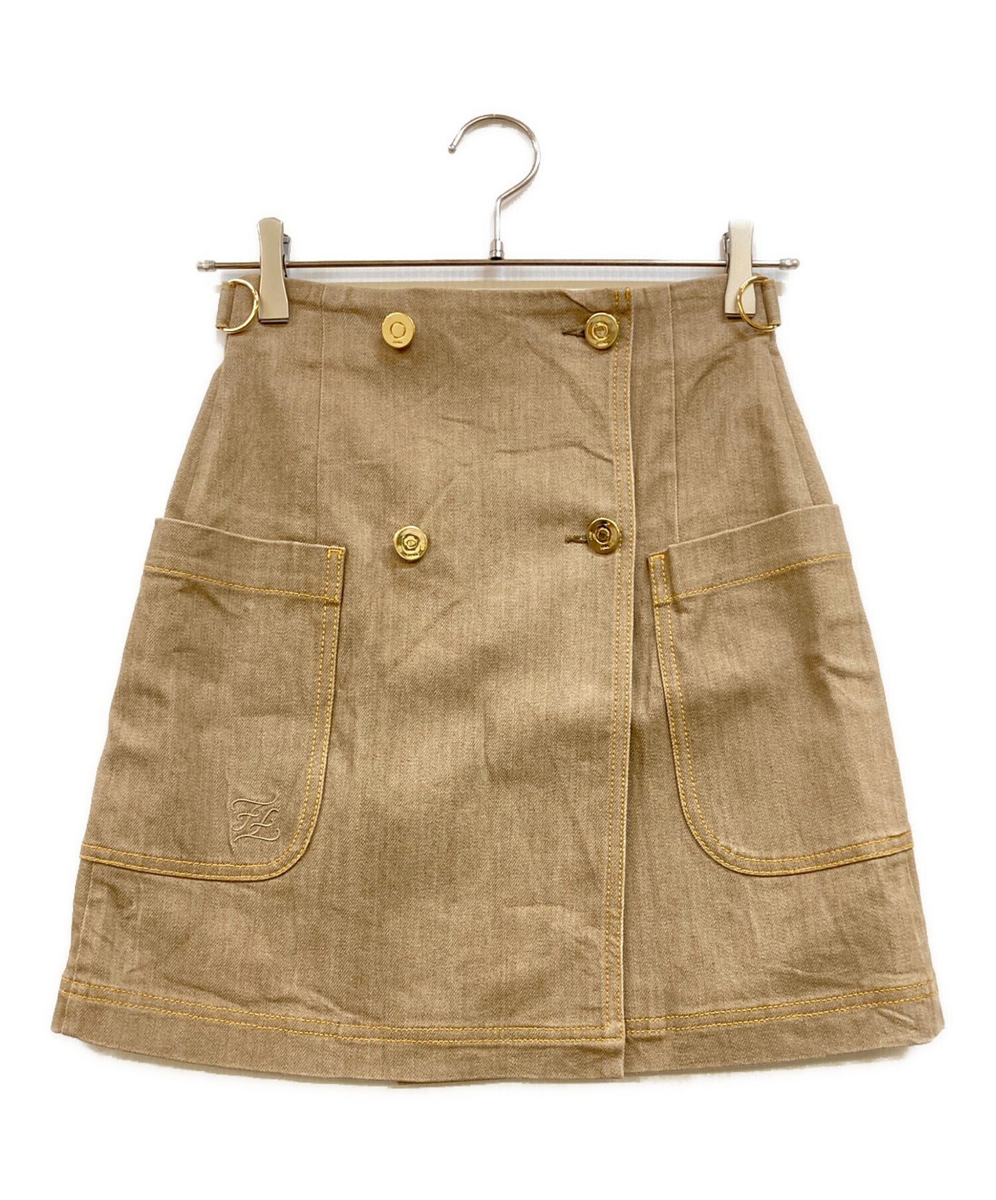 [Pre-owned] FENDI Mini Skirt with Gold-Toned Buttons 12CPF-19-1705