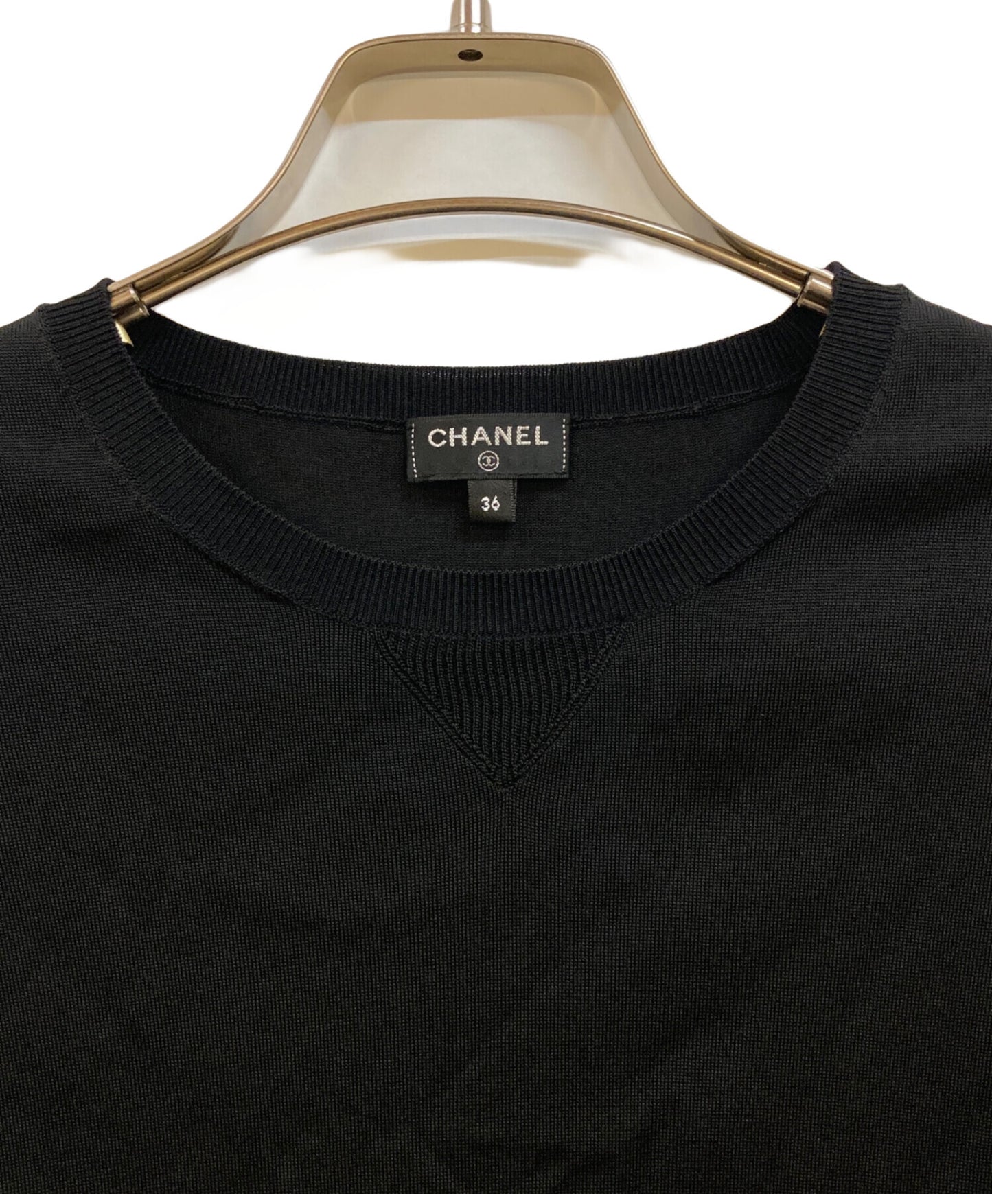 [Pre-owned] CHANEL Coco Button Knit P64759K60717