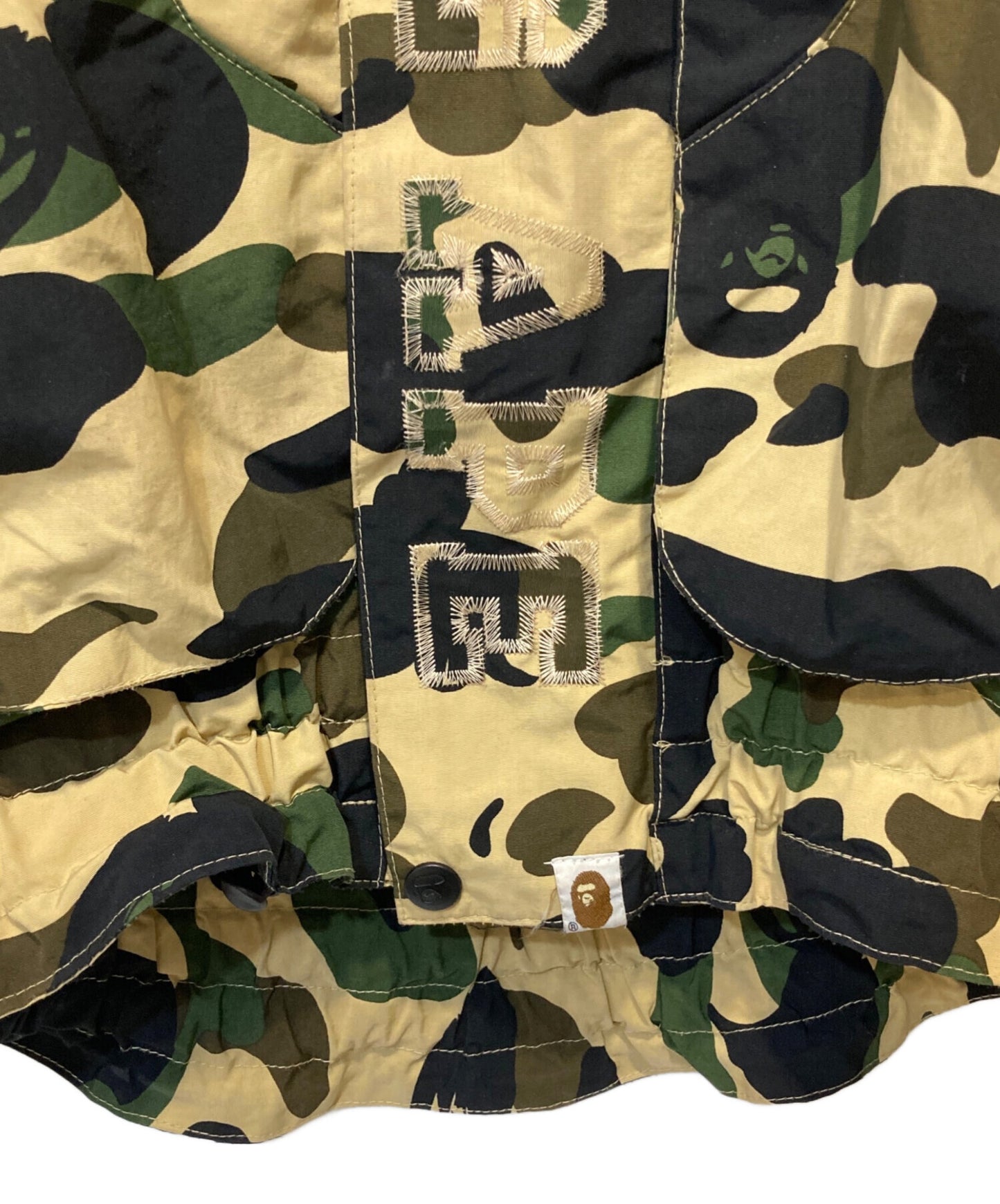 [Pre-owned] A BATHING APE Camo Mountain Jacket