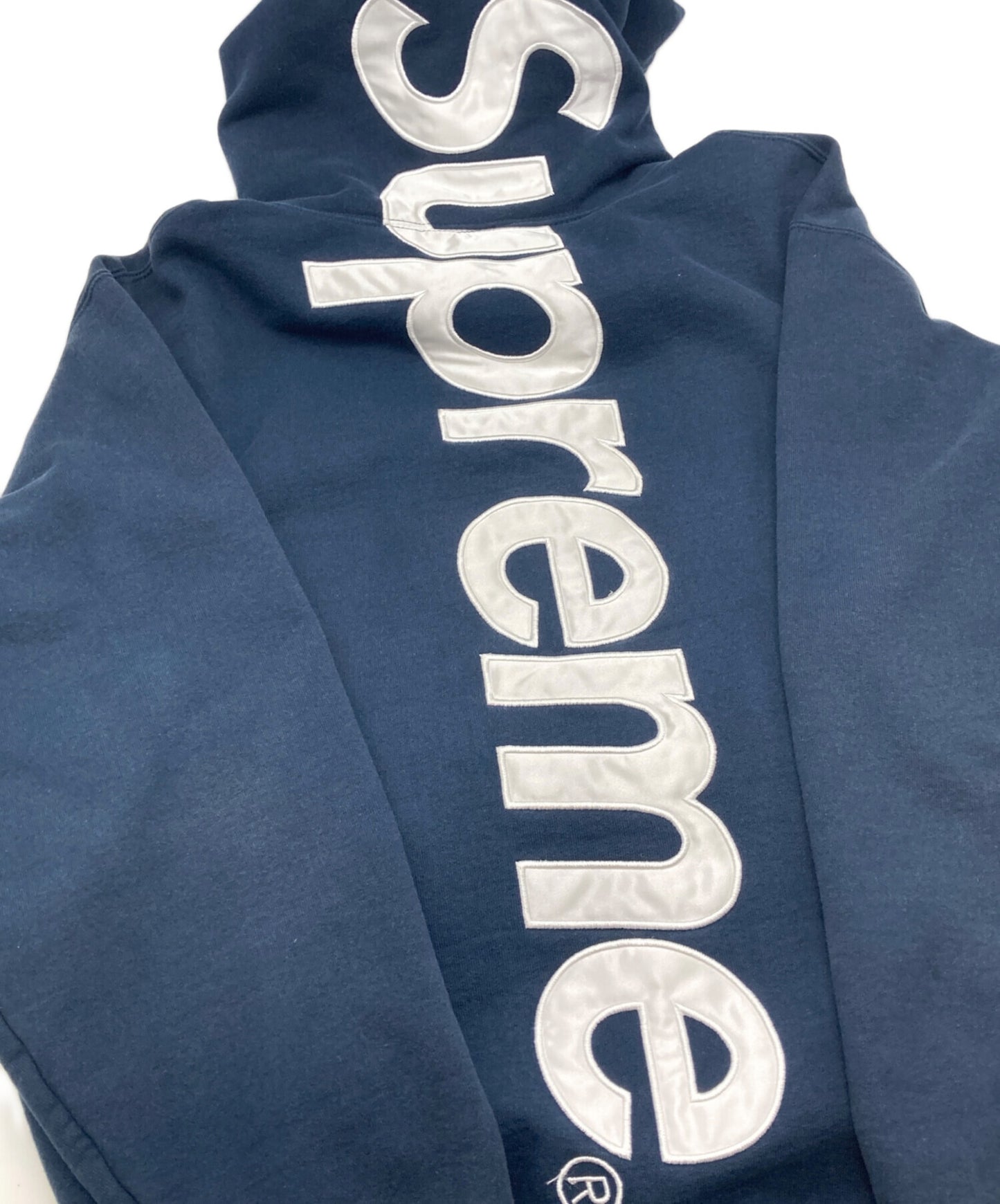 [Pre-owned] SUPREME Satin Applique Hooded Sweatshirt