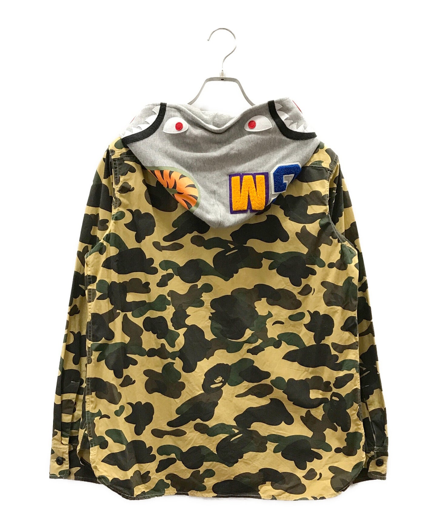 [Pre-owned] A BATHING APE Shark Camouflage Shirt Hoodie