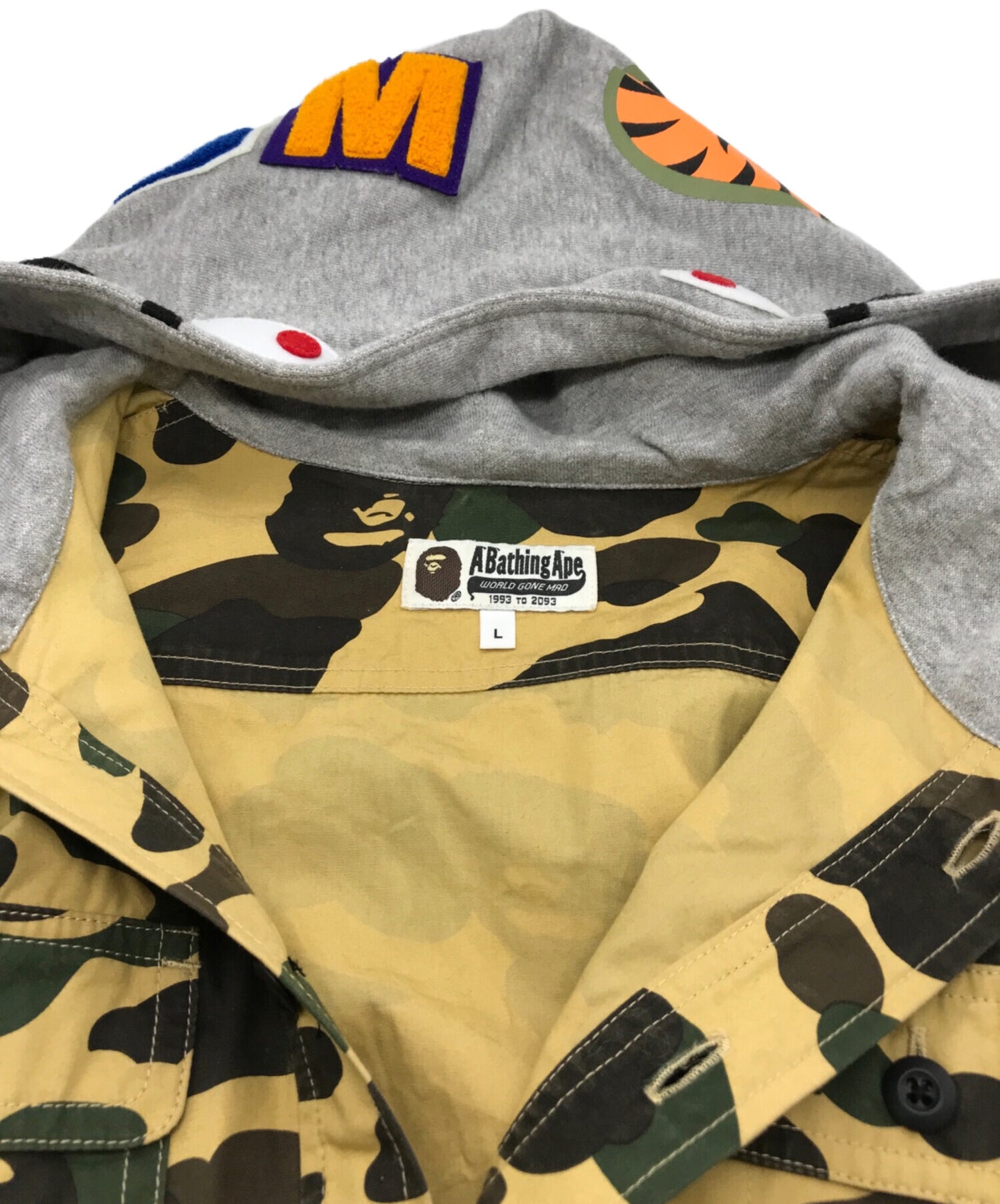 [Pre-owned] A BATHING APE Shark Camouflage Shirt Hoodie