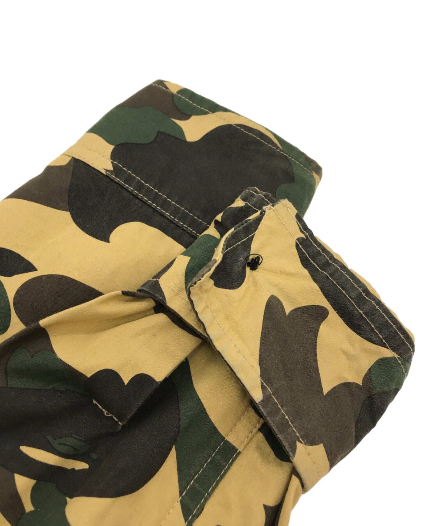 [Pre-owned] A BATHING APE Shark Camouflage Shirt Hoodie