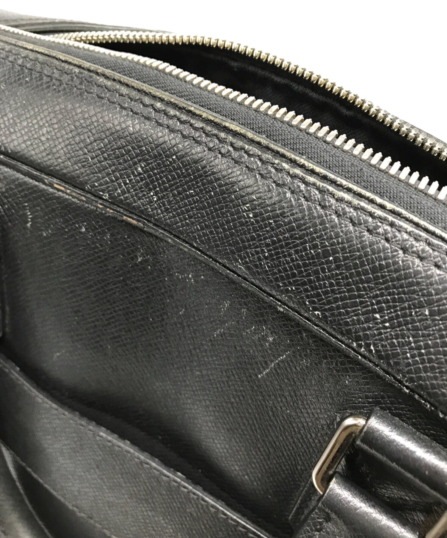 [Pre-owned] LOUIS VUITTON Taiga Neo Alexander M32772