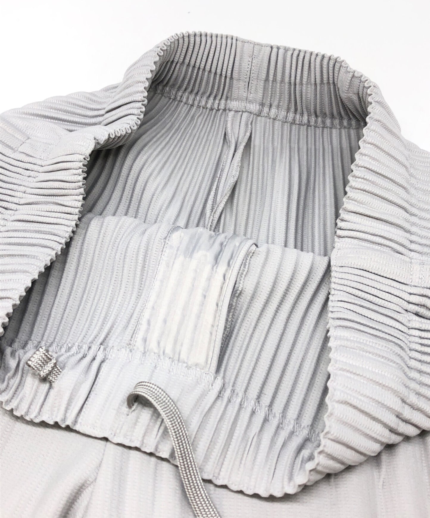 [Pre-owned] HOMME PLISSE ISSEY MIYAKE erased pleated sarouel pants HP53JF053
