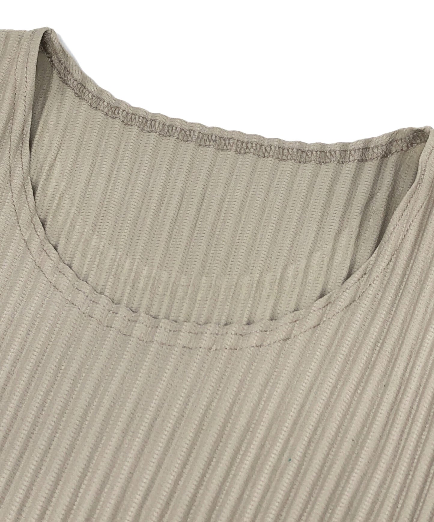 [Pre-owned] HOMME PLISSE ISSEY MIYAKE Short-sleeved pleated cut and sewn hp51jk120