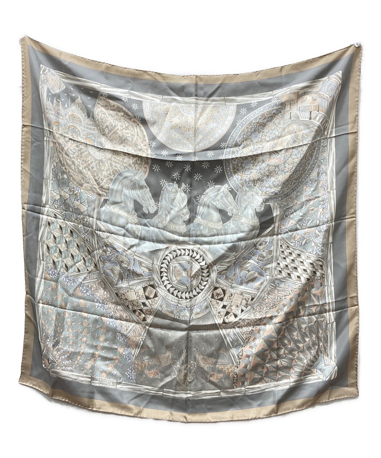 [Pre-owned] HERMES silk scarf