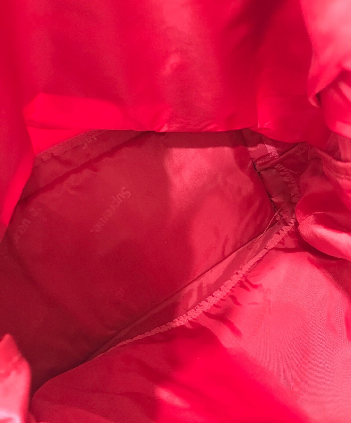 [Pre-owned] SUPREME ZIP TOTE