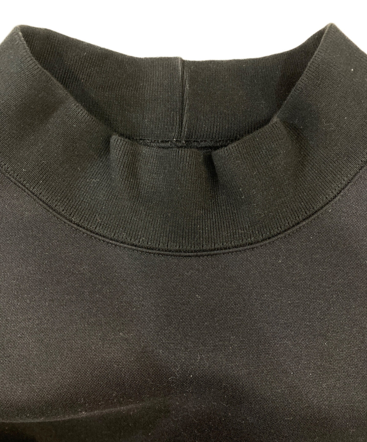[Pre-owned] WTAPS 23AW MOCK NECK/SWEATER 232ATDT-CSM23