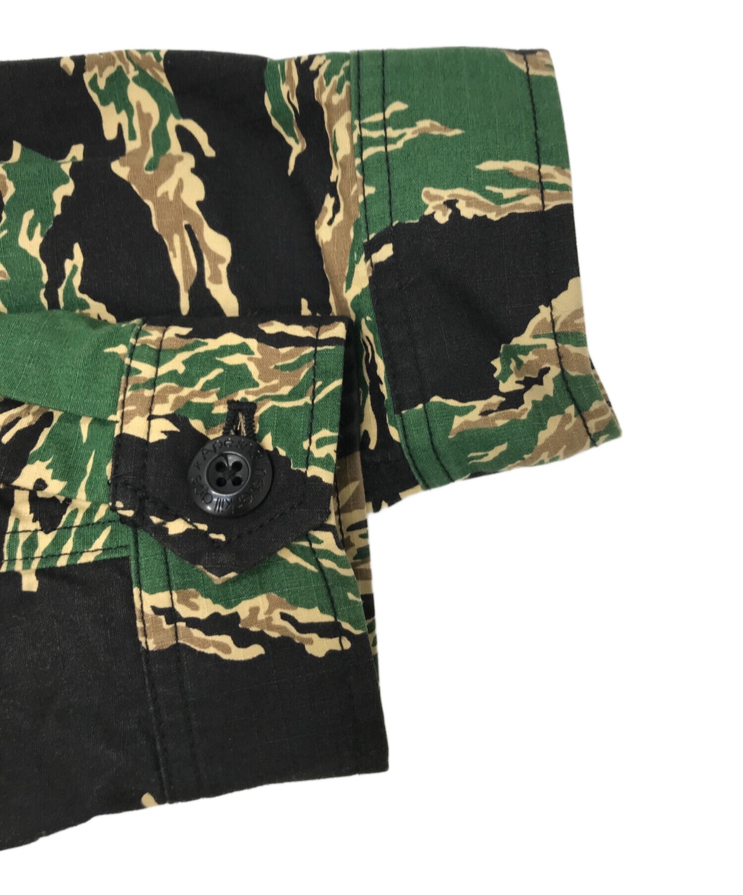 [Pre-owned] A BATHING APE Tiger Camo Military Shirt 001SHK201004F