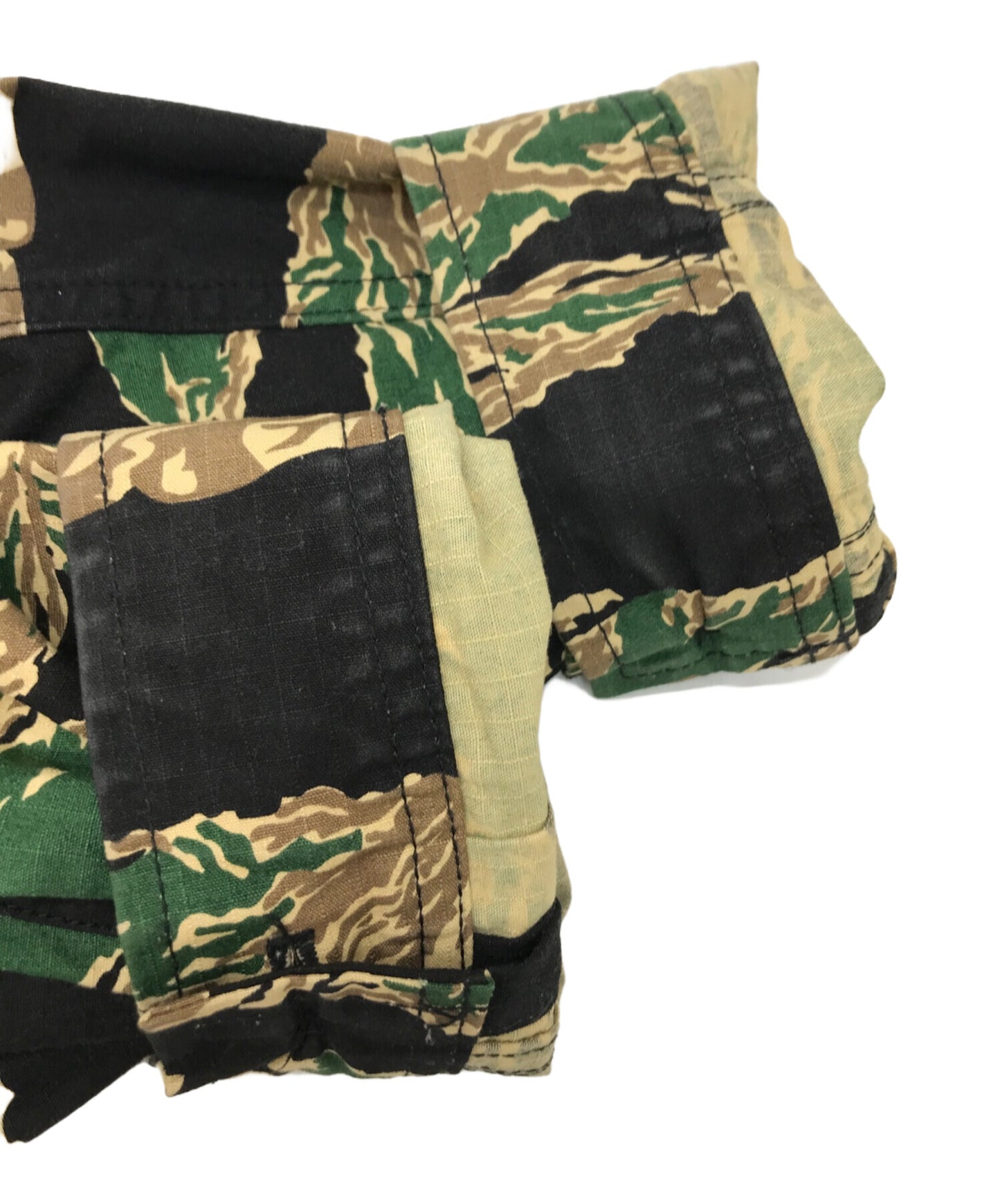 [Pre-owned] A BATHING APE Tiger Camo Military Shirt 001SHK201004F