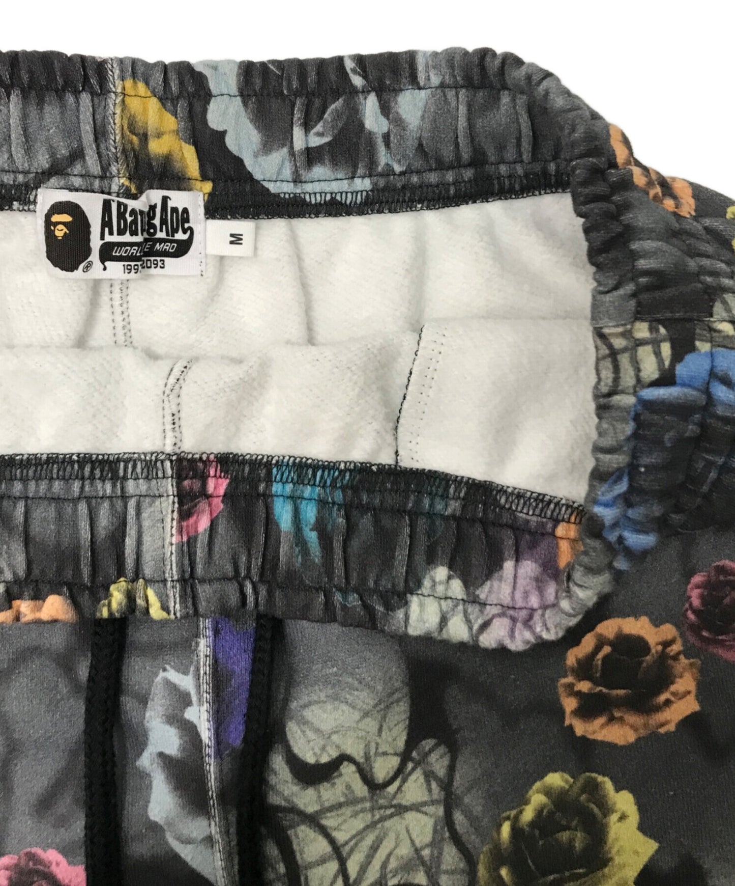 [Pre-owned] A BATHING APE FLORAL CAMO SWEAT PANTS 001ptk801302m