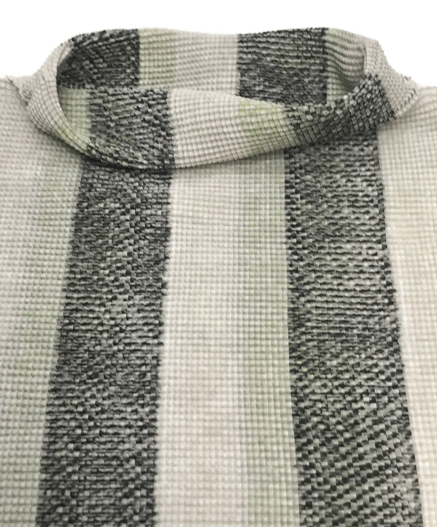 [Pre-owned] me ISSEY MIYAKE pleated knit MI51FK335