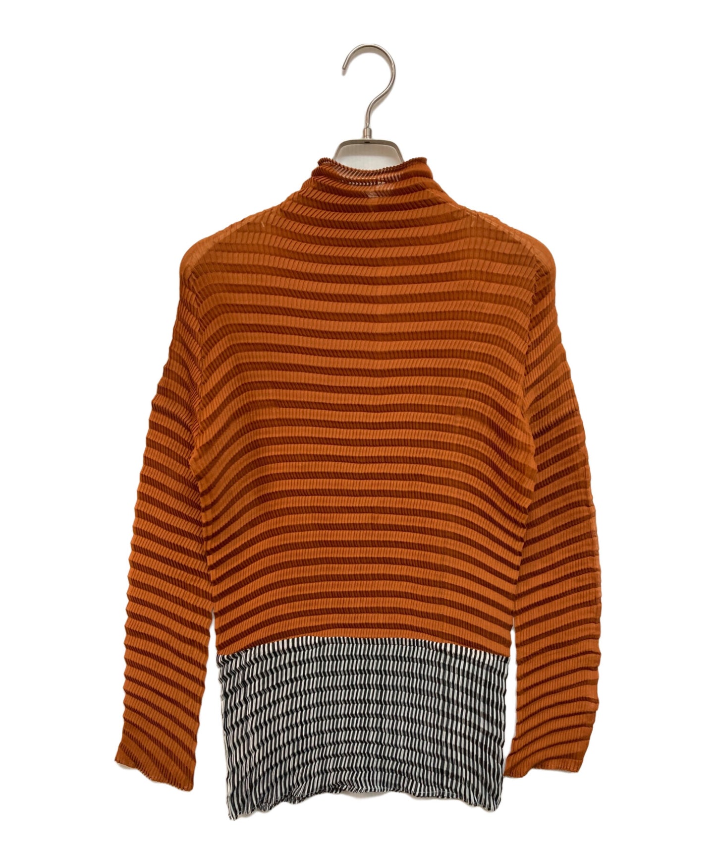 [Pre-owned] ISSEY MIYAKE Pleated cut and sewn IM44FJ640