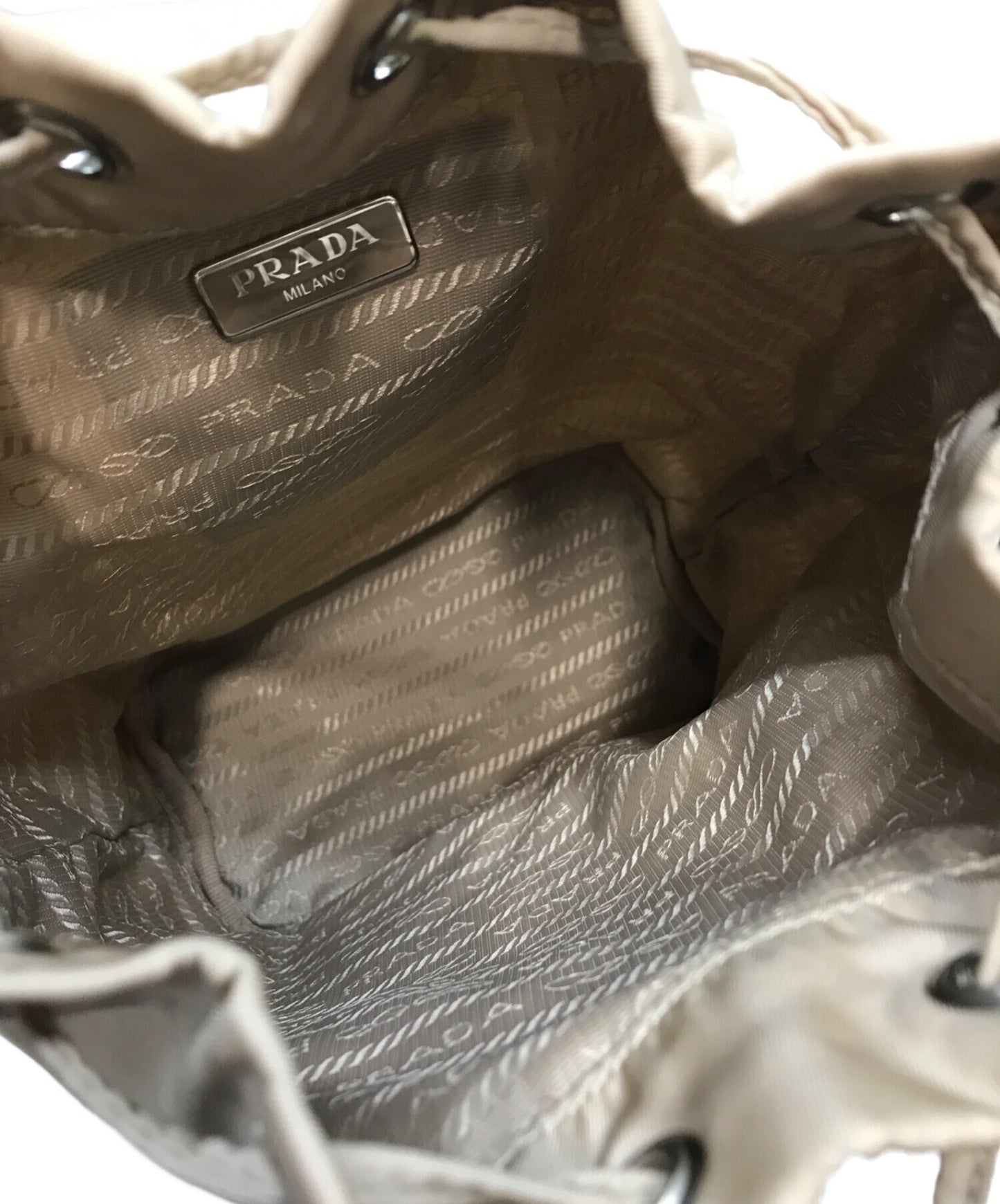 [Pre-owned] PRADA Re Nylon Drawstring Shoulder Bag 1NE369
