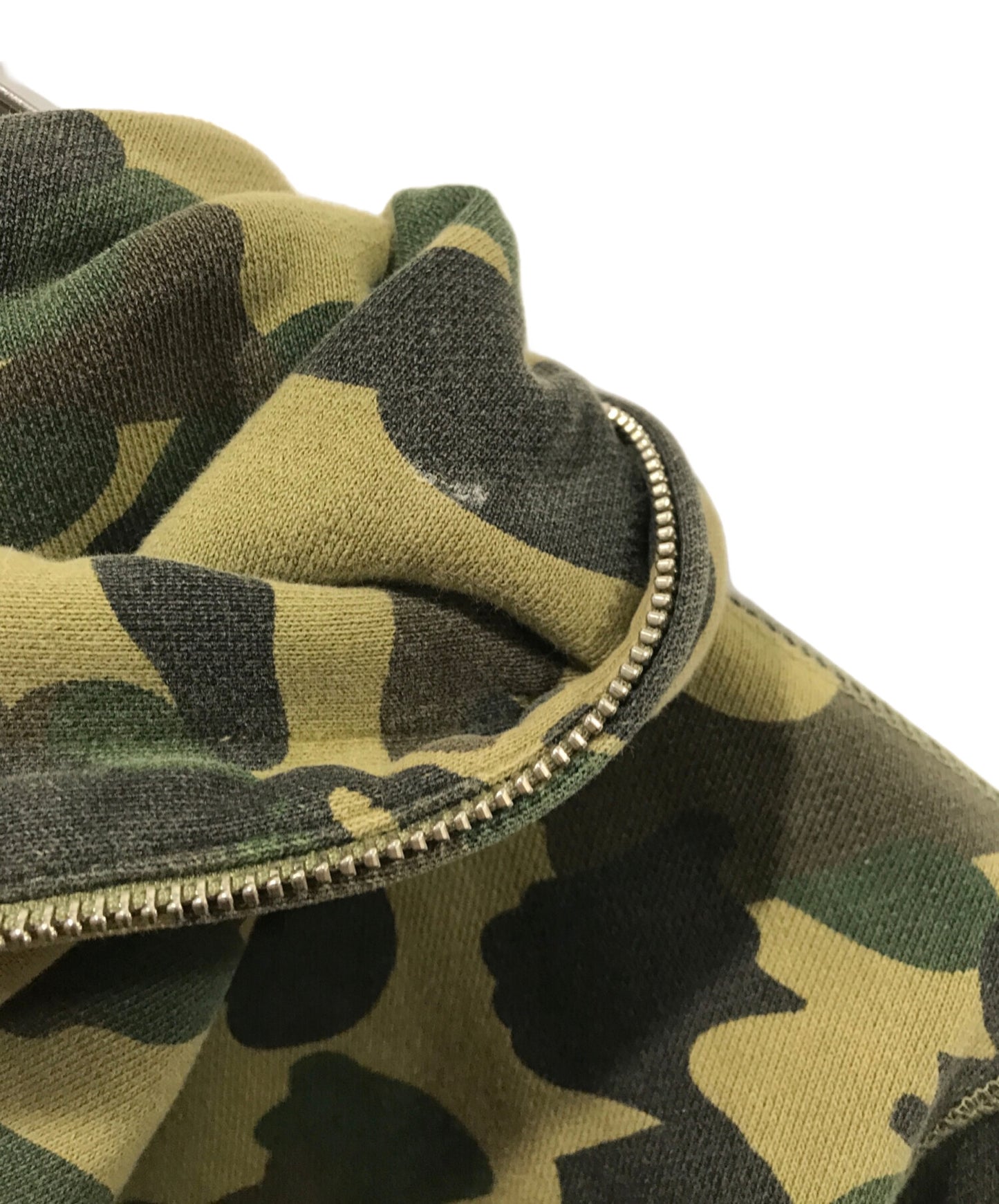 [Pre-owned] A BATHING APE 1ST Camo Zip Hoodie