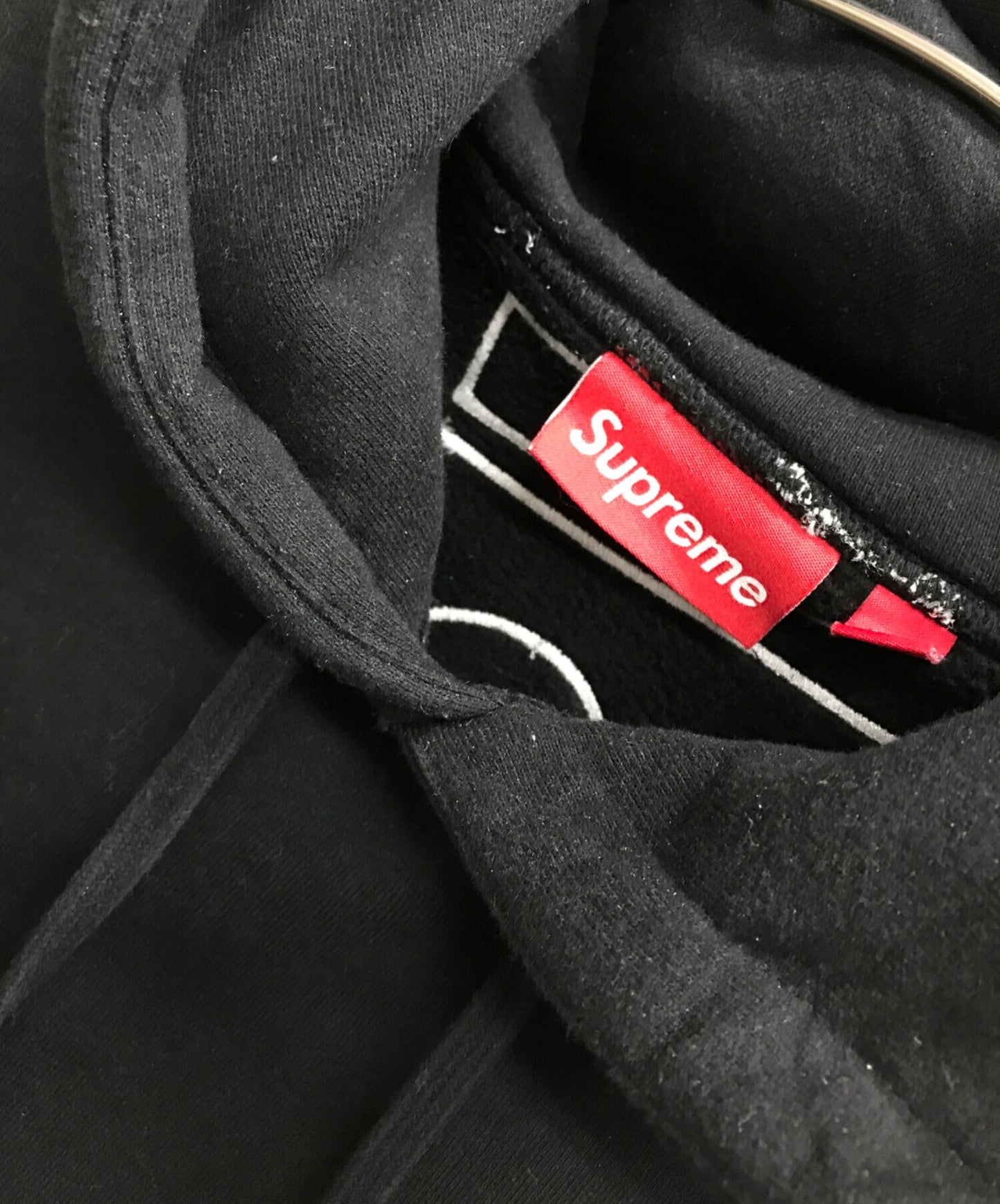 [Pre-owned] SUPREME Satin Applique Hooded