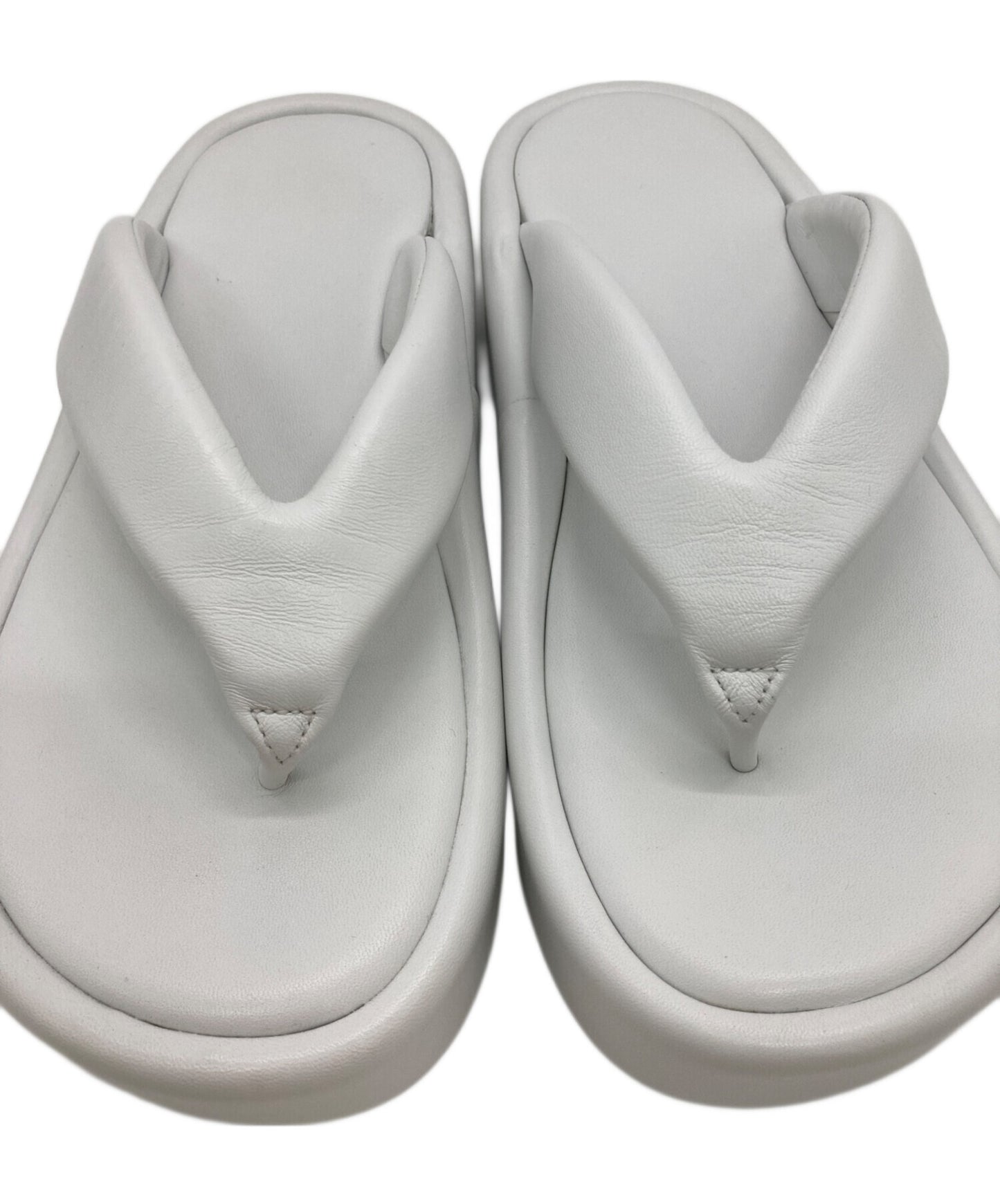 [Pre-owned] BALENCIAGA RISE THONG 693549