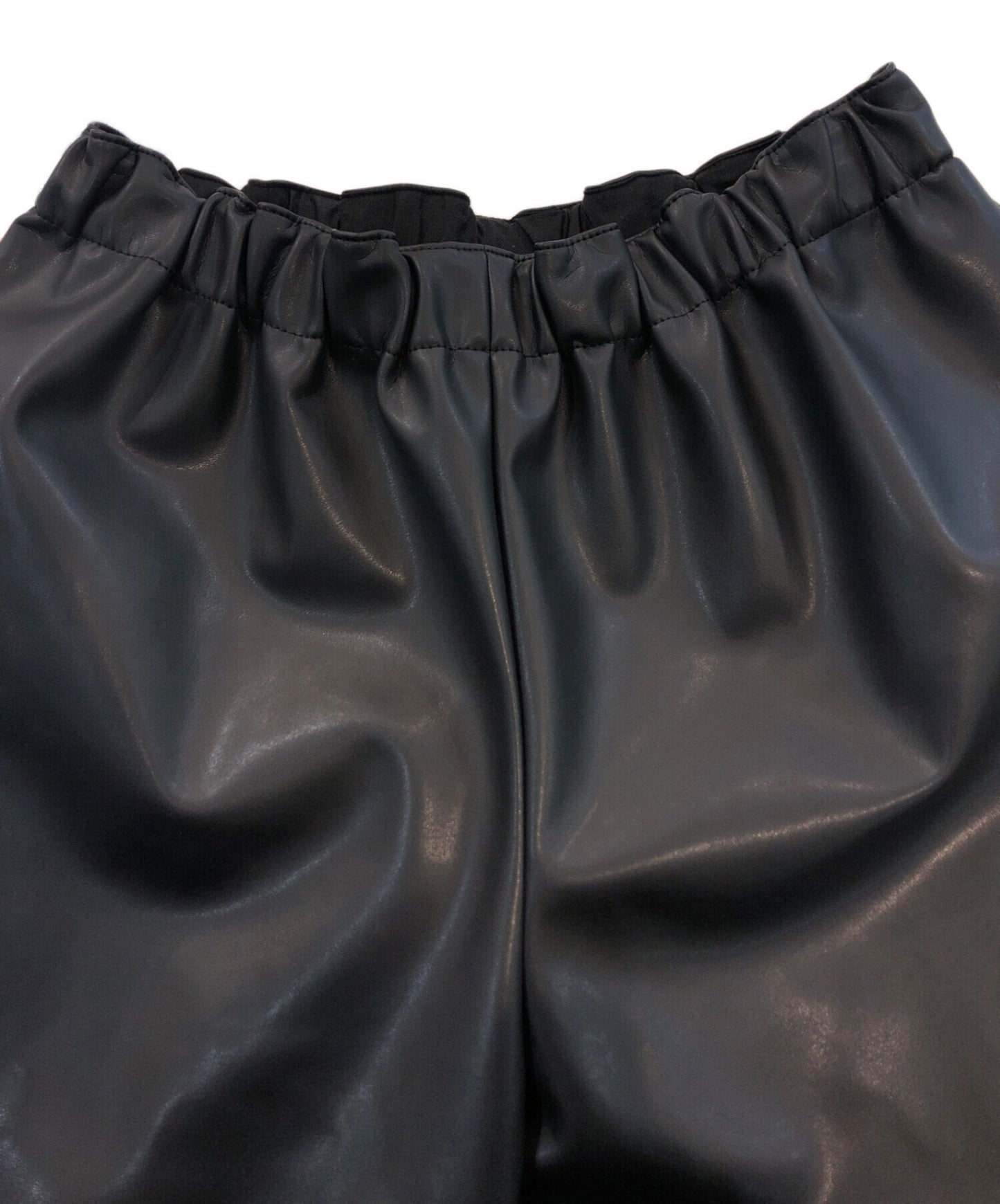 [Pre-owned] COMME des GARCONS Faux leather shorts GN-P006
