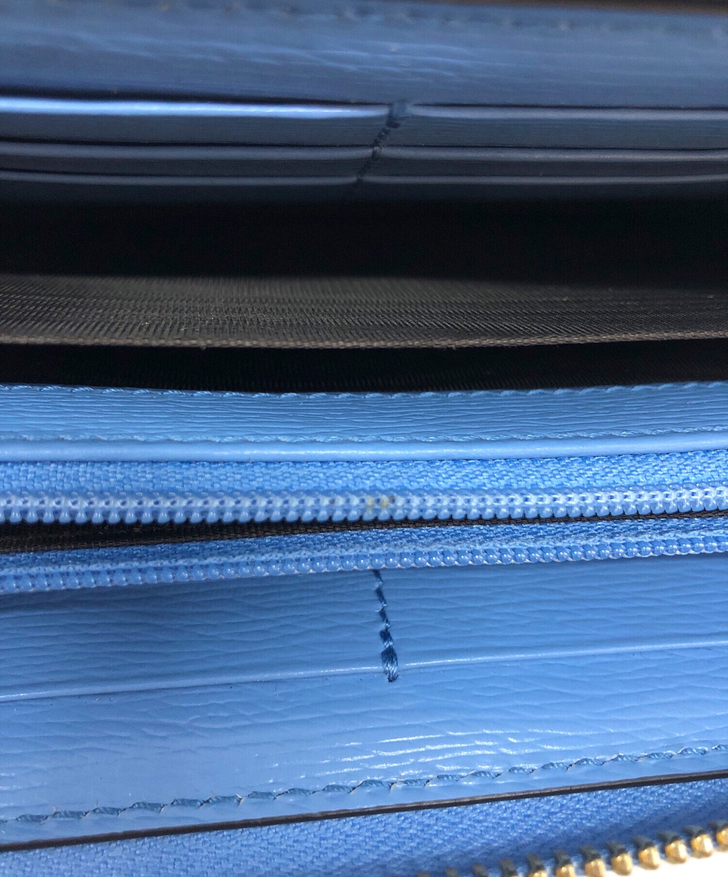 [Pre-owned] GUCCI Round Zipper Wallet 453158