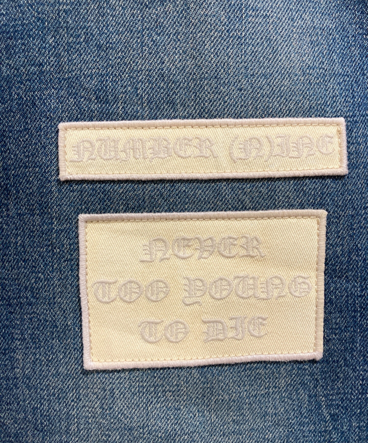 [Pre-owned] SUPREME Patches Loose Fit Jeans