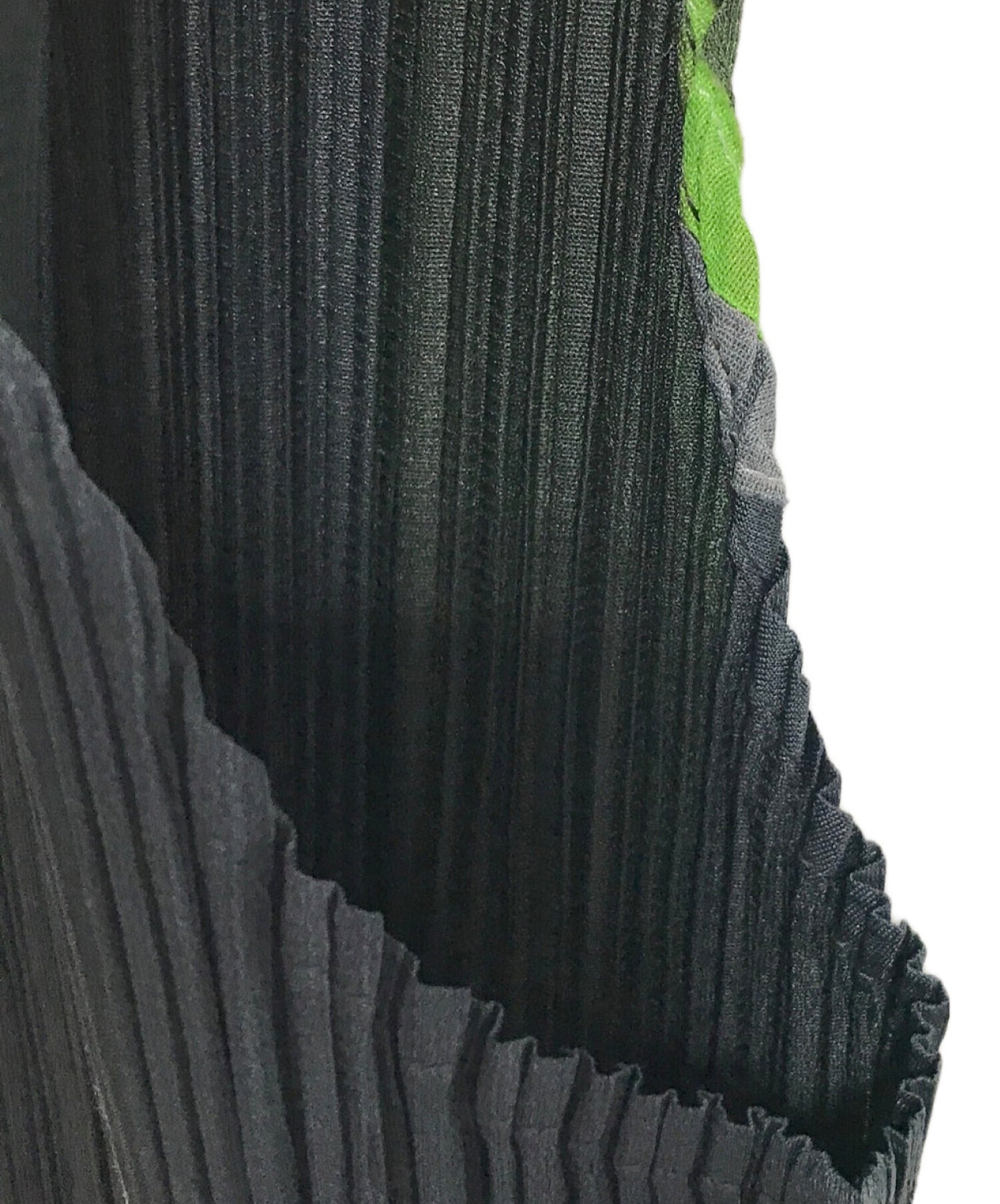 [Pre-owned] PLEATS PLEASE Block Check Pleated Sleeveless Cut & Sewn Multicolor Geometric Pattern Total Pattern Made in Japan 06 PP64JK541