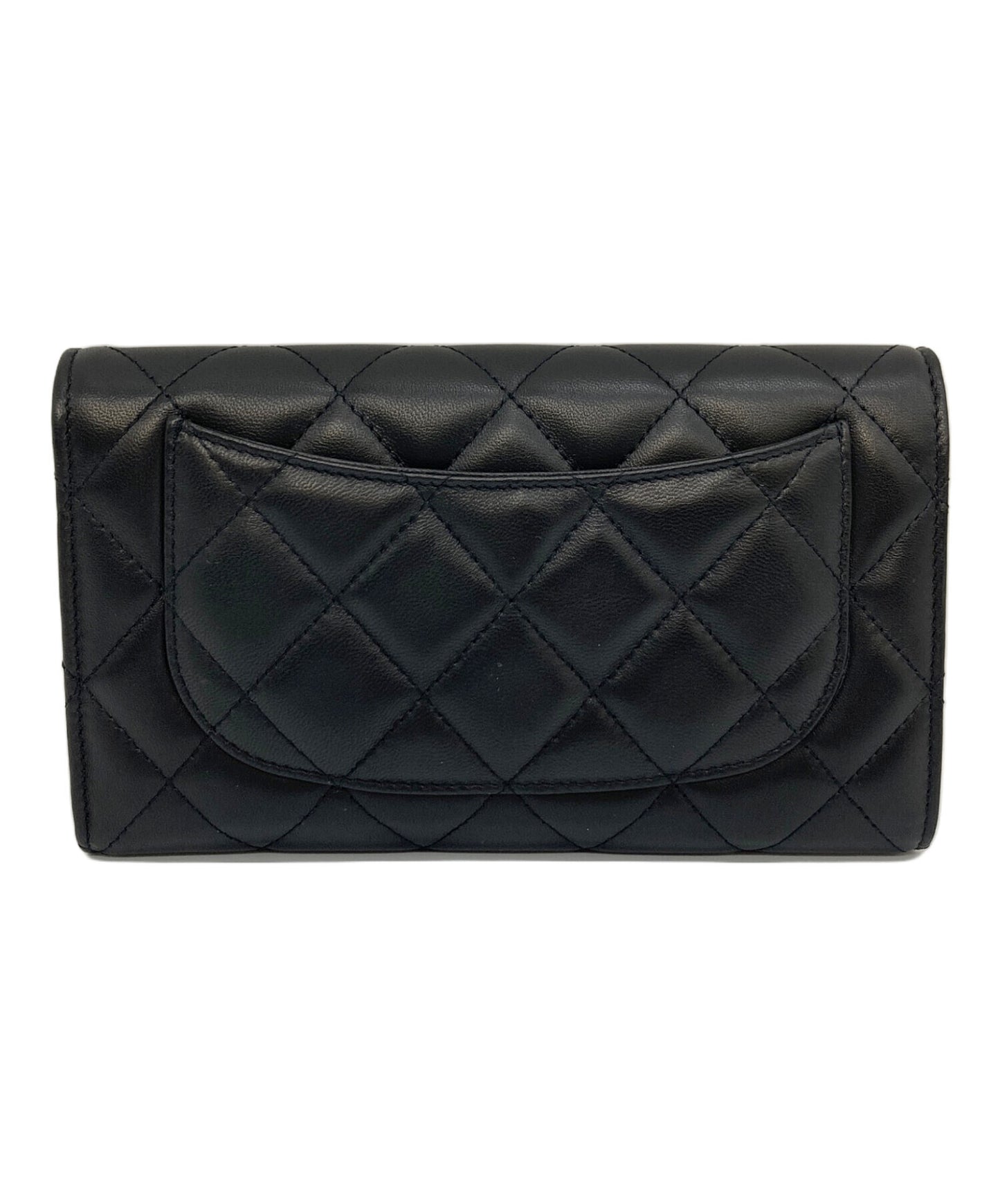 [Pre-owned] CHANEL Matelassé long wallet
